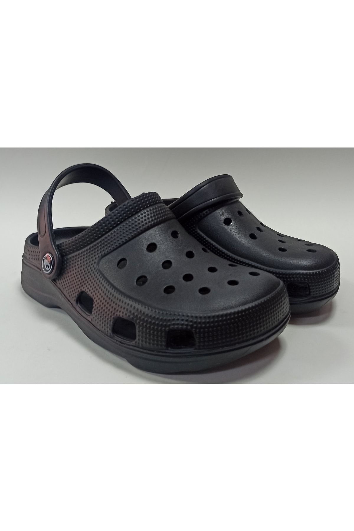 Crocs Men's Swiftwater Mesh Deck Sandals India | Ubuy