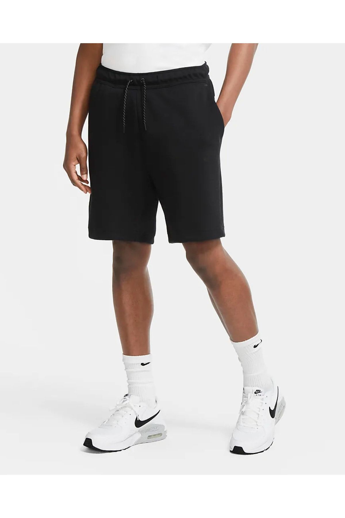 Nike Sportswear Tech Fleece Shorts Crimson Red/Black