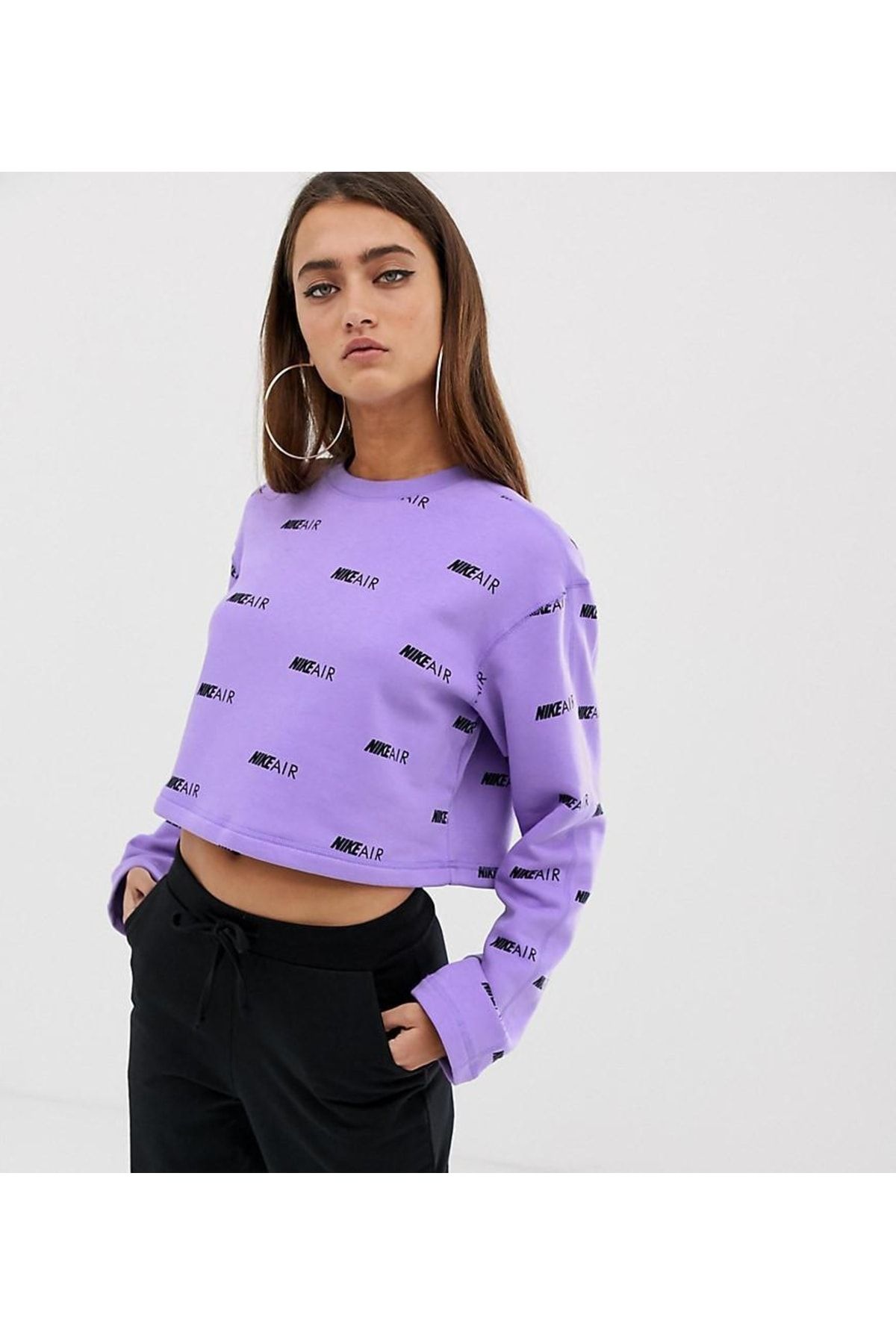Nike air logo hotsell sweatshirt