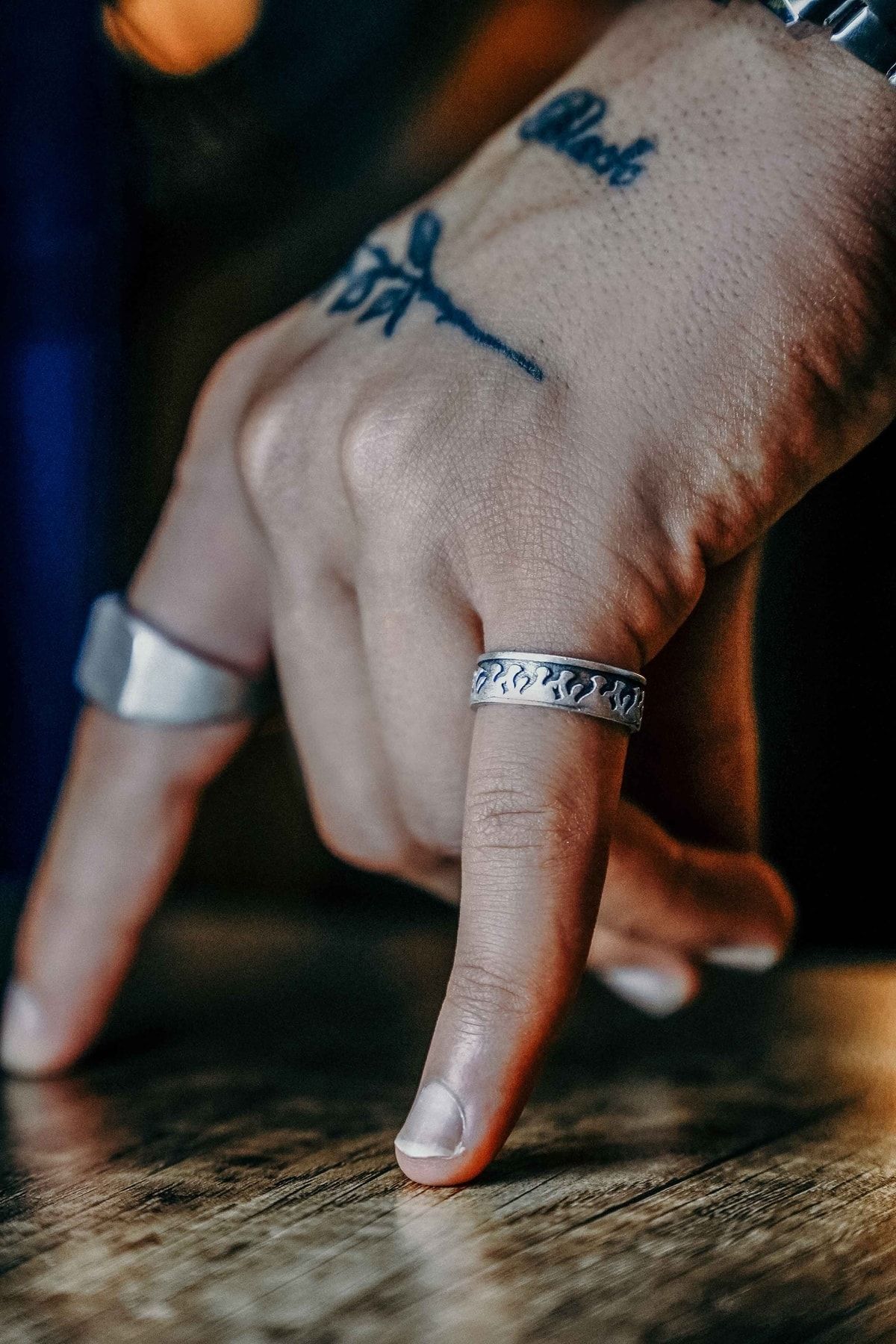 Adjustable mens wedding rings hotsell
