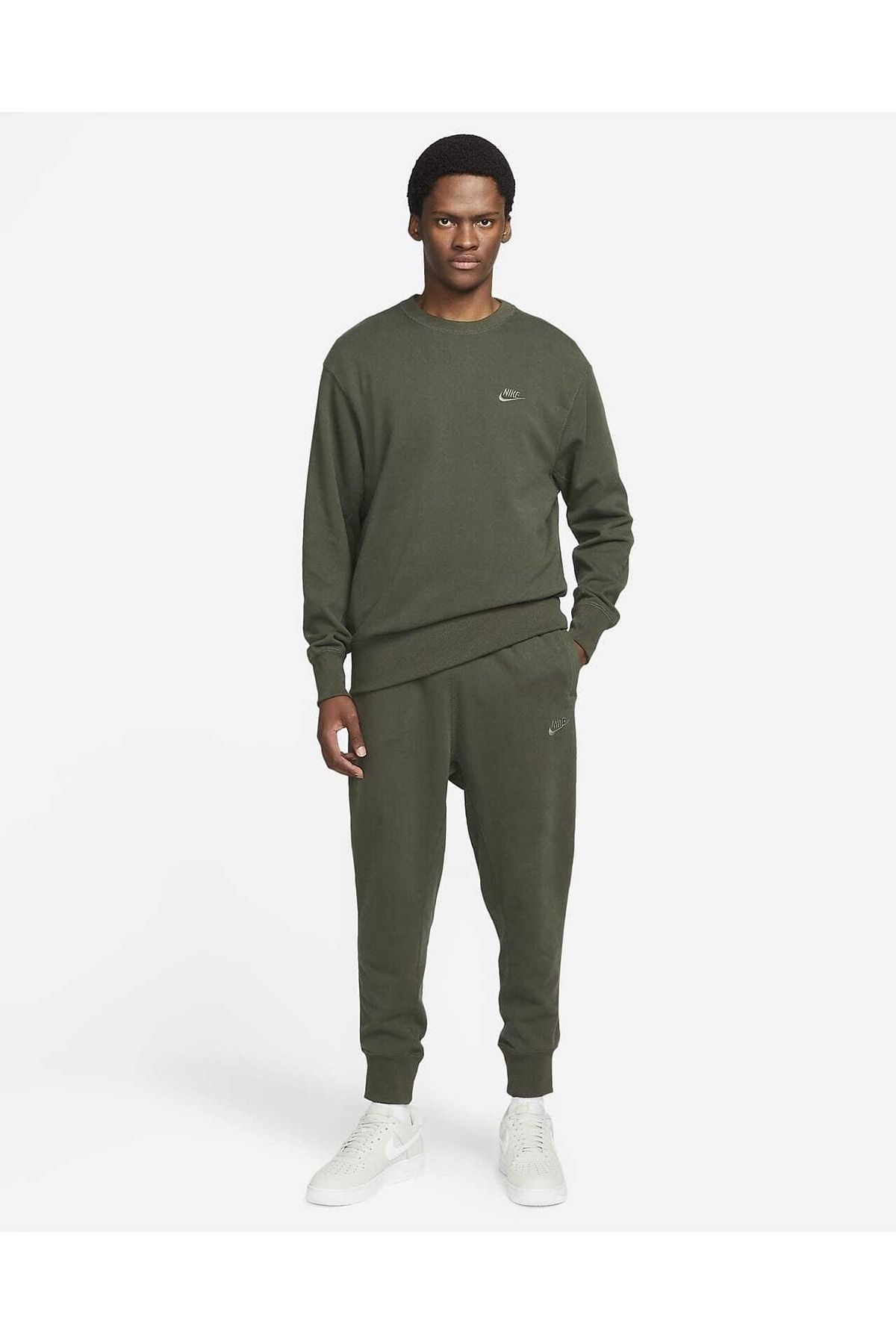 Nike classic store fleece sweatpants
