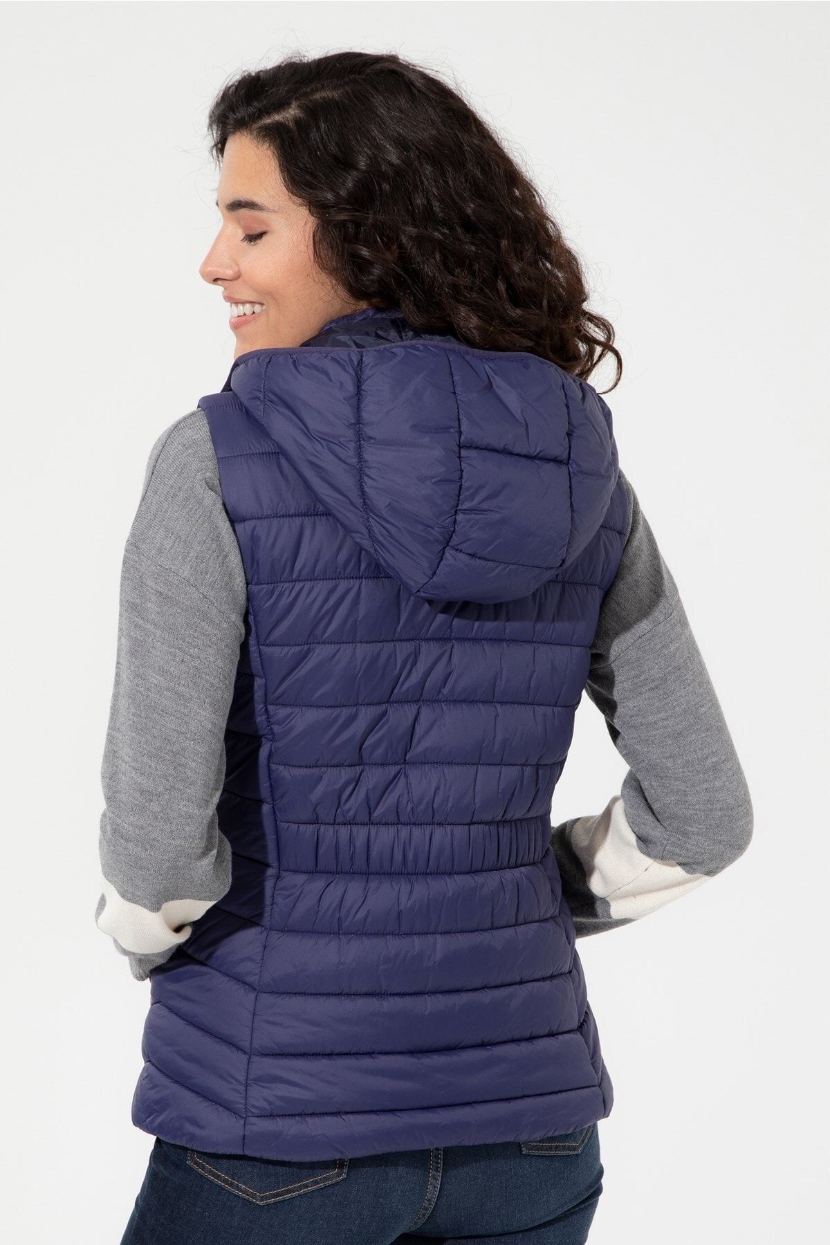 U.S. Polo Assn. Base. Polo Assn. Women s Vest 50254415 vr033