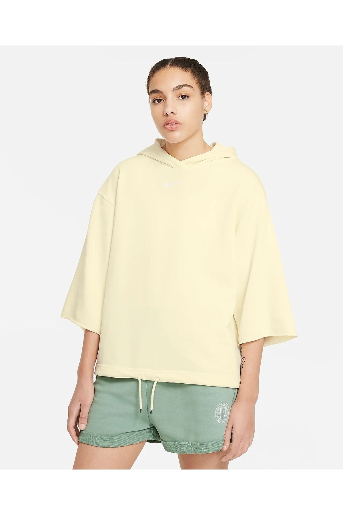 Nike women's sportswear icon clash get outside shorts sales