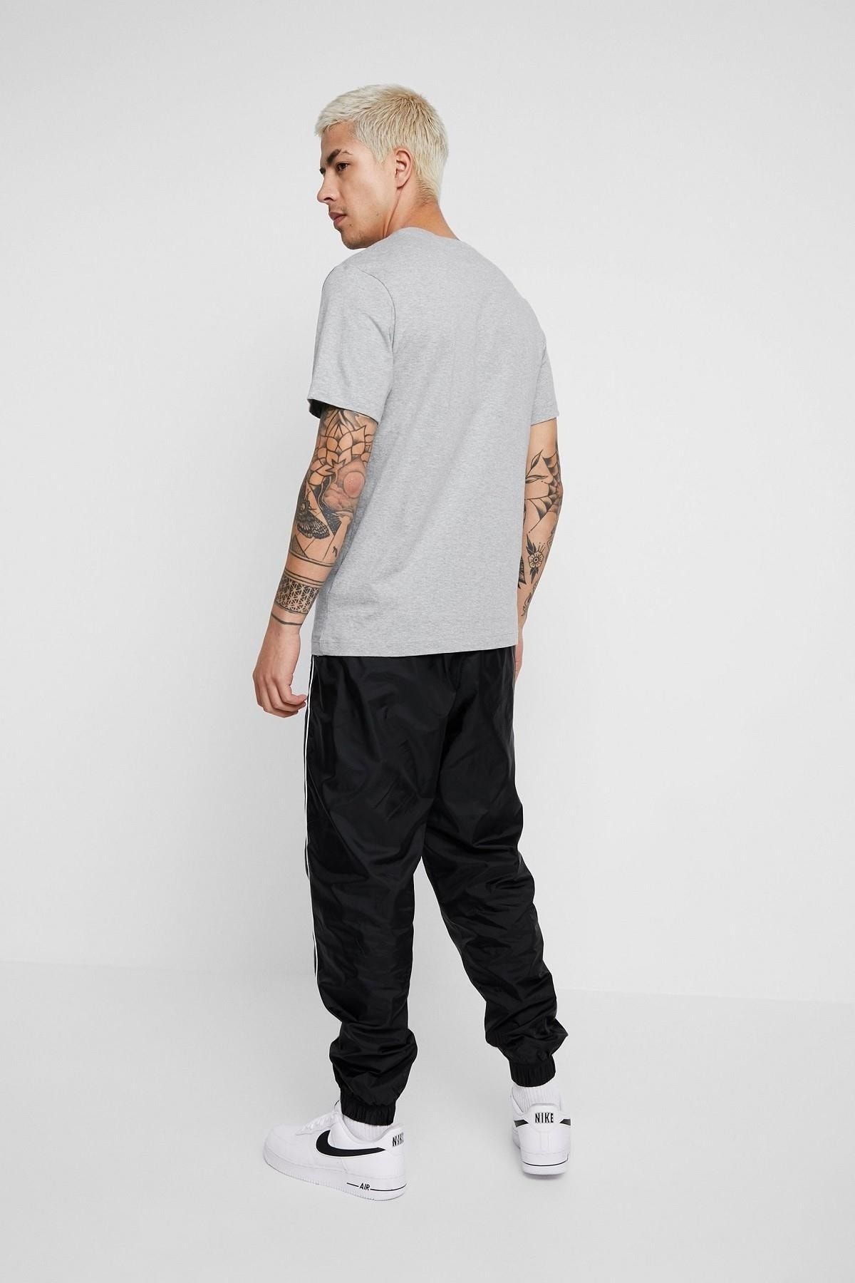 Nike hoxton hotsell woven tracksuit