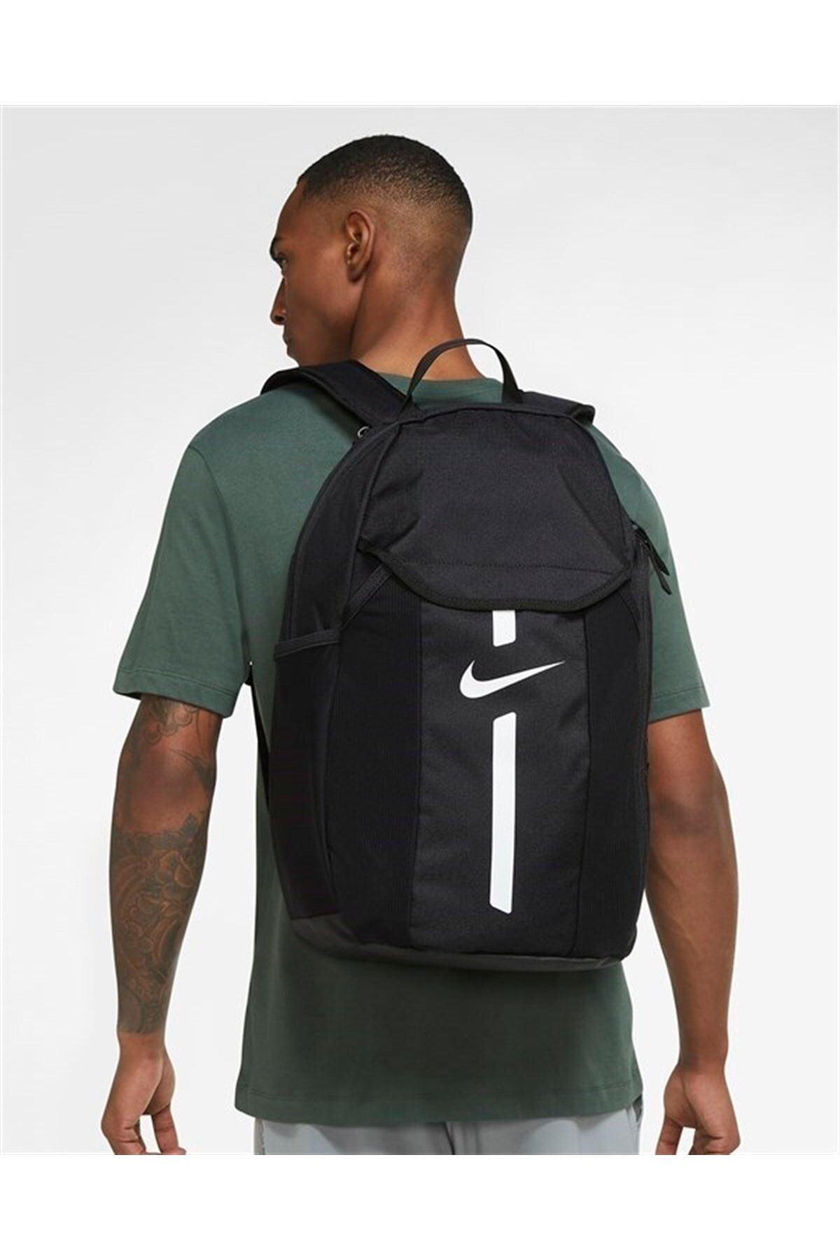 Plain nike backpack deals
