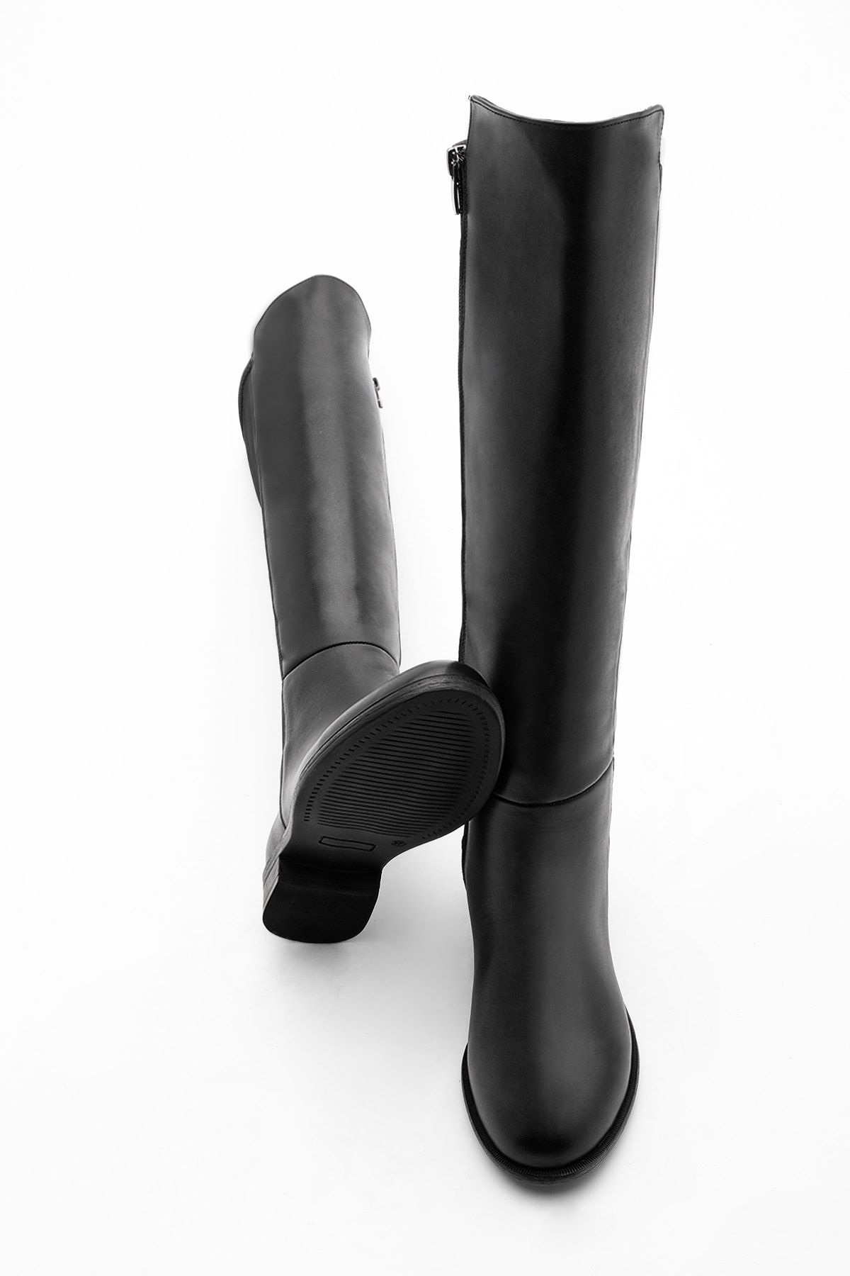 Black knee high sales boots size 7