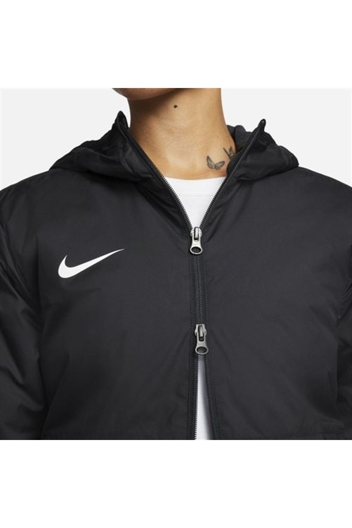 Nike park 18 on sale rain jacket black