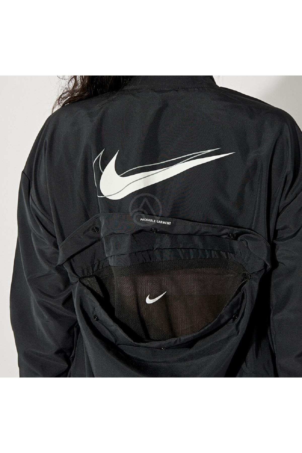 Packable garment deals nike