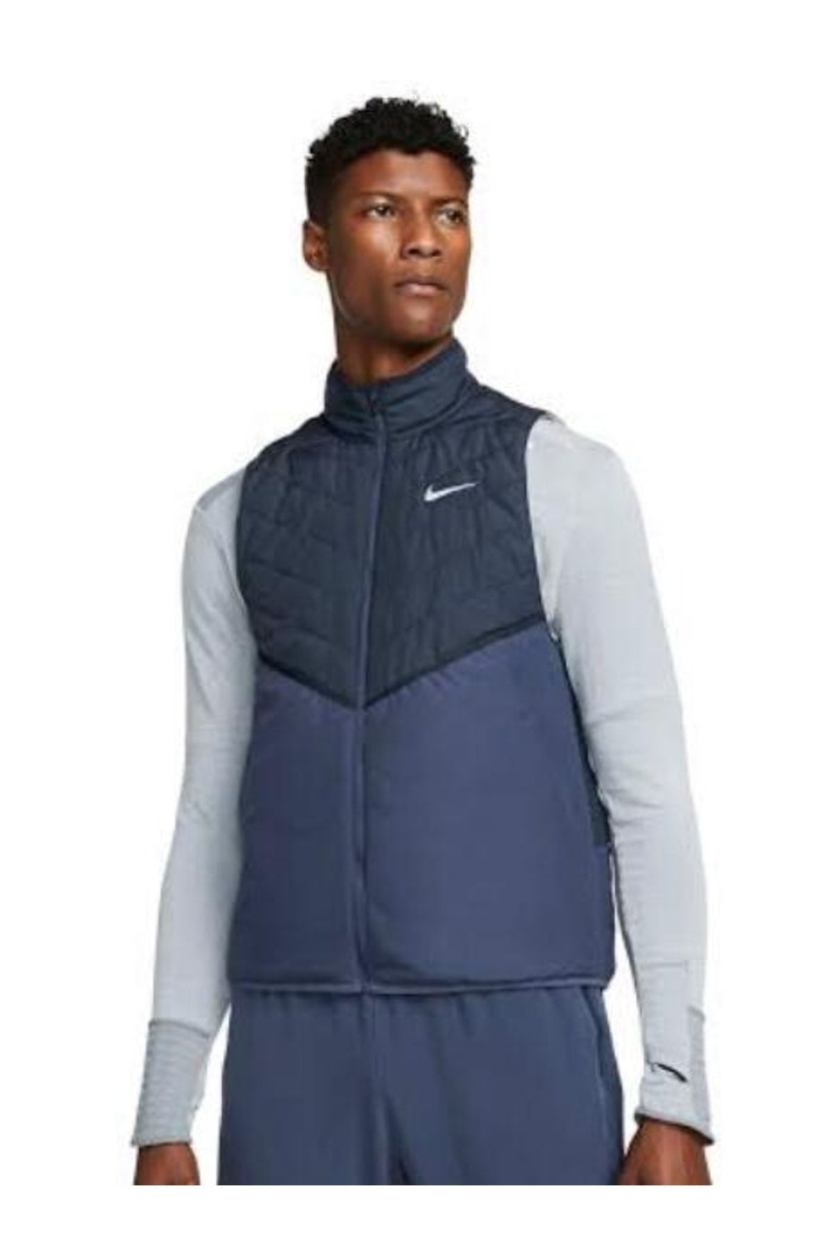 Nike shop filled vest
