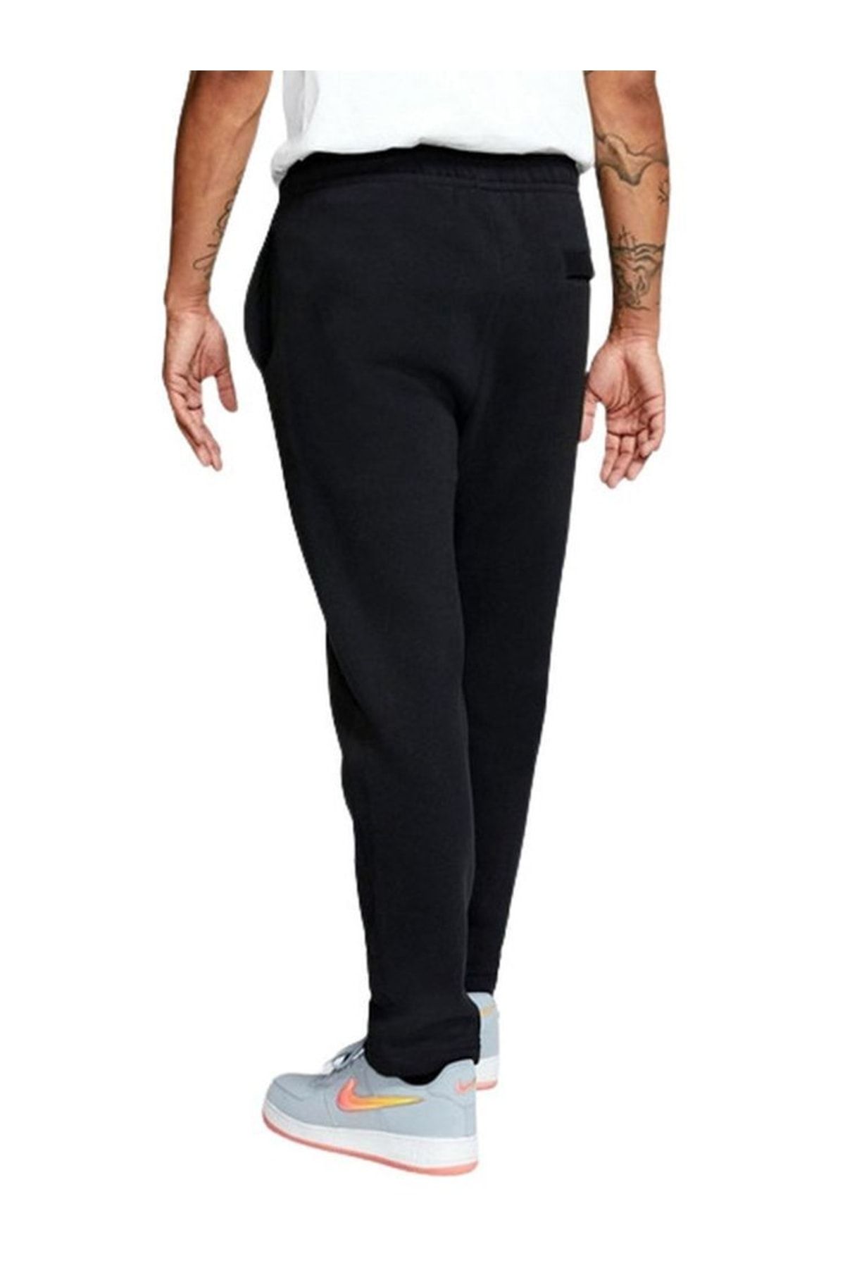 Nike Men's Club Open-Hemmed Pants