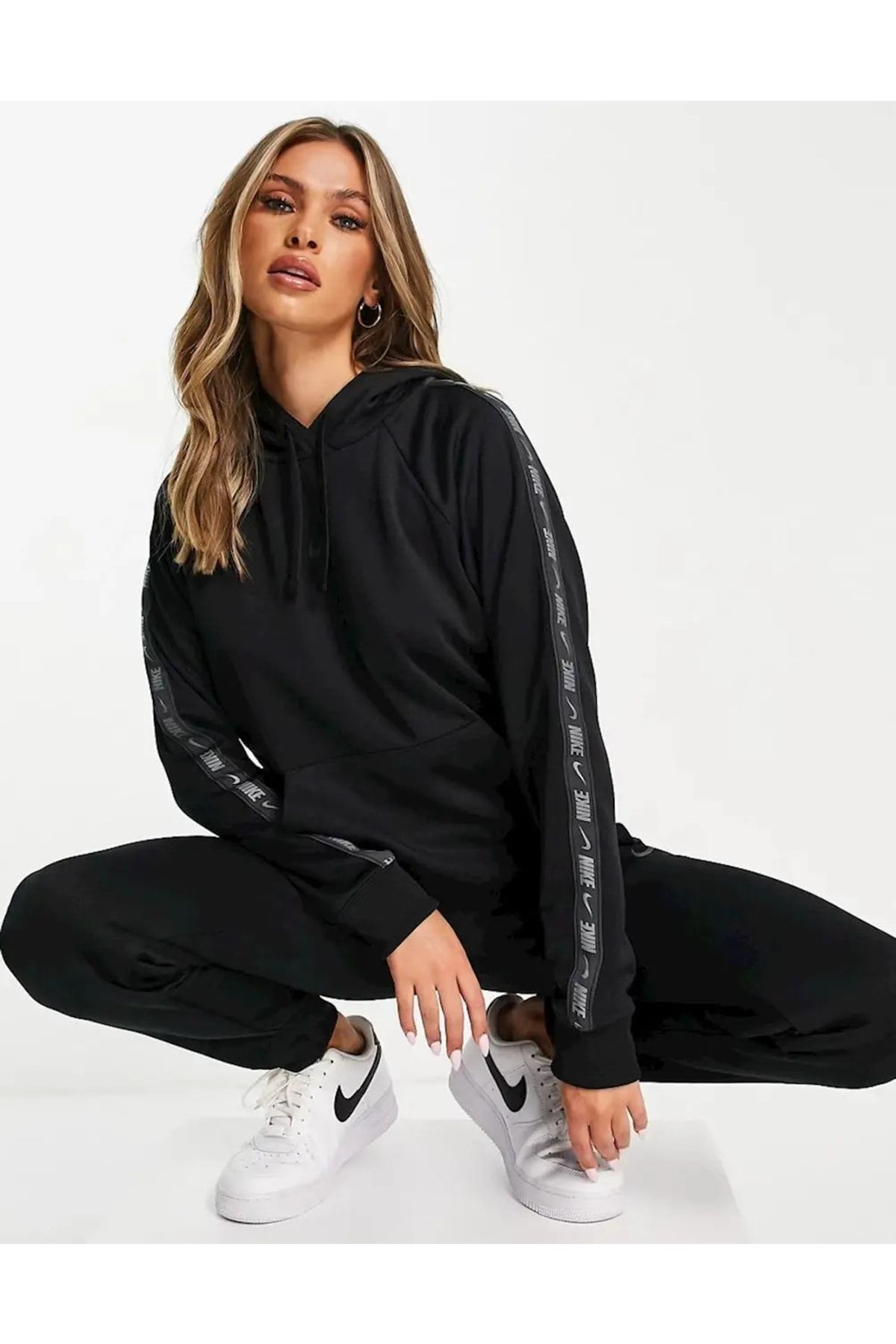 Nike 2025 taped sweatshirt