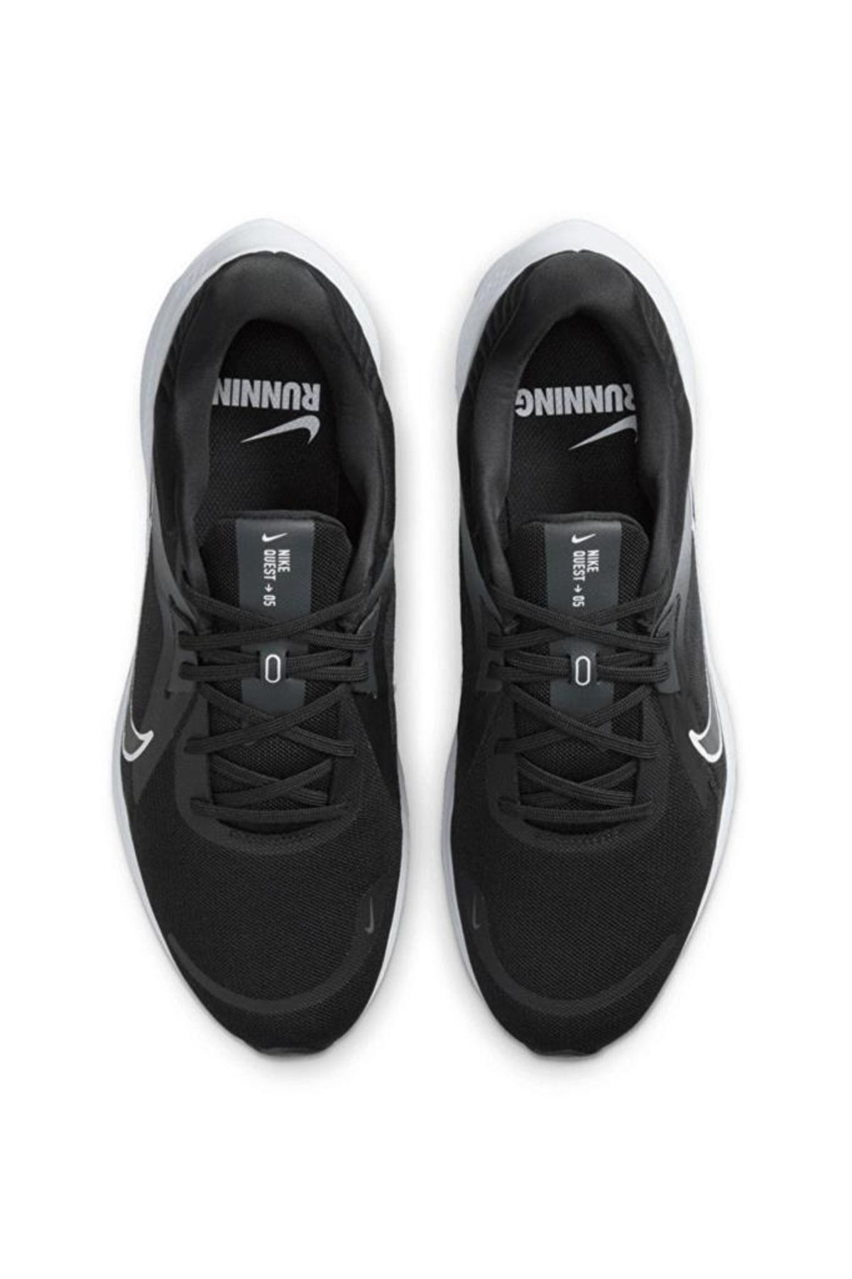 Nike quest mens trainers store