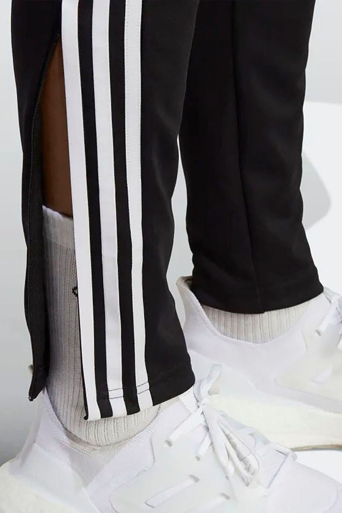 adidas Men s Football Tracksuit Bottoms Tiro23 L Tr Pnt Hs7230