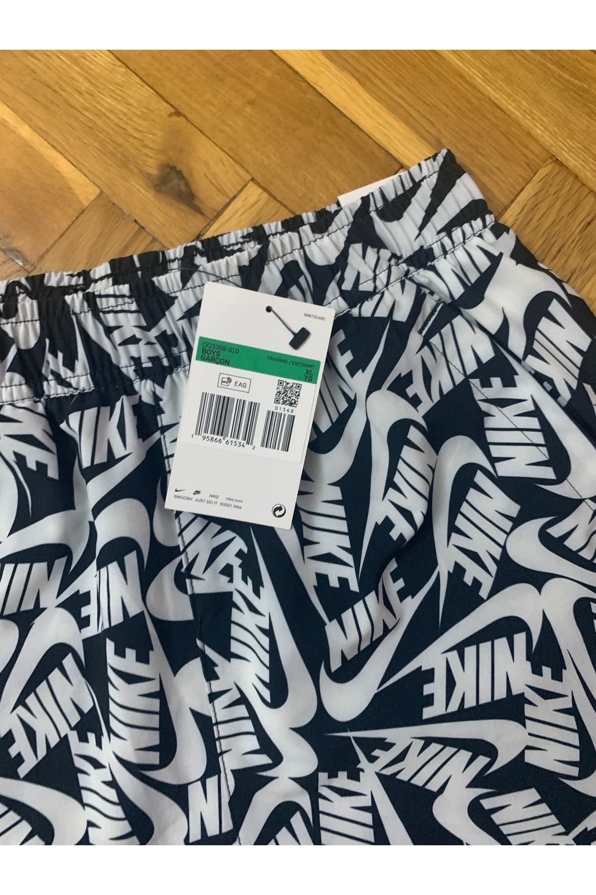 Nike Sportswear Swoosh Older Kids Shorts Trendyol