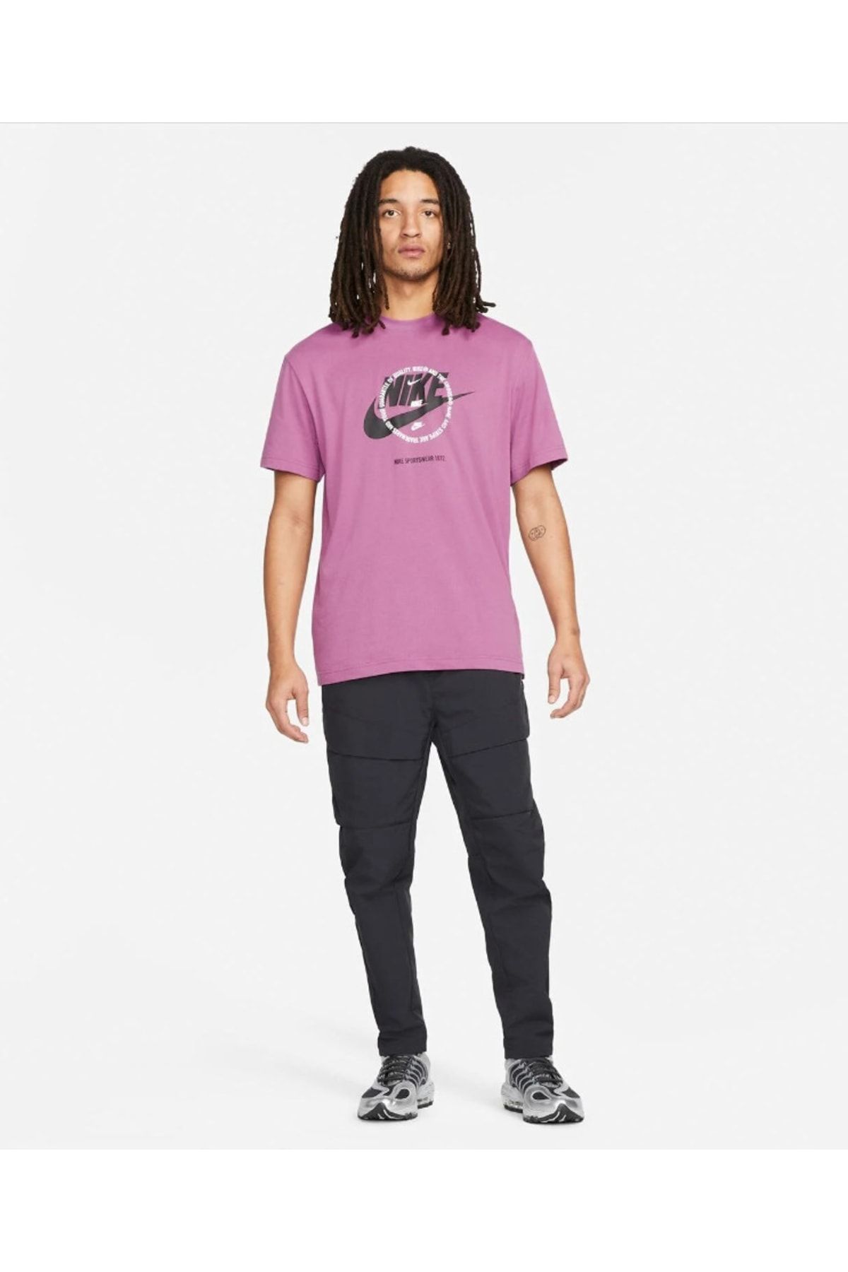 Nike clearance purple tee