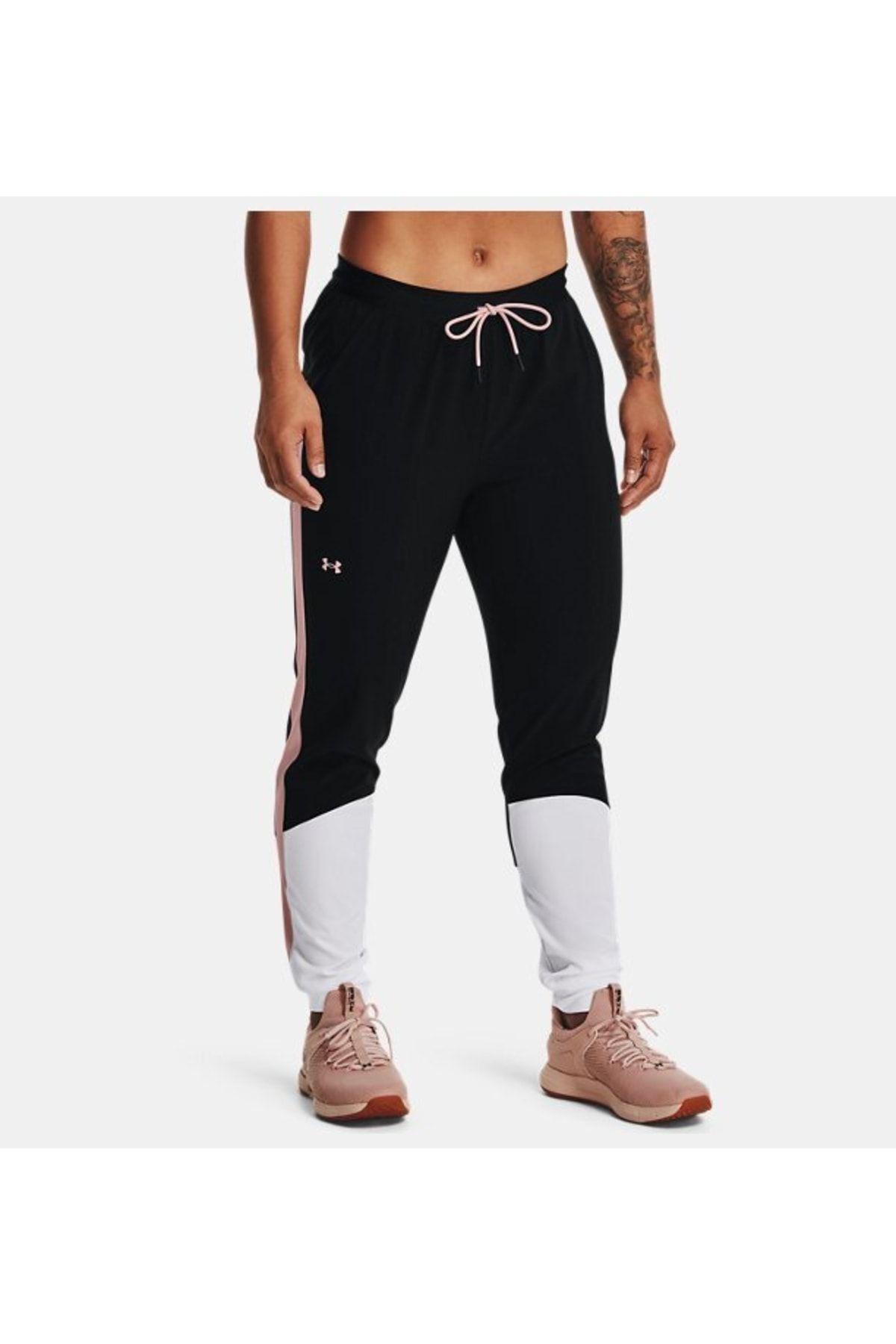 Under armour outlet sweatpants hot sale
