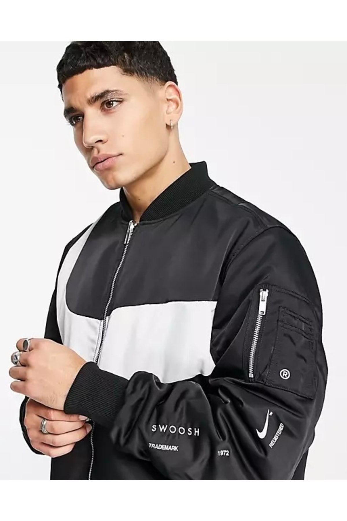 Nike synthetic fill bomber jacket clearance