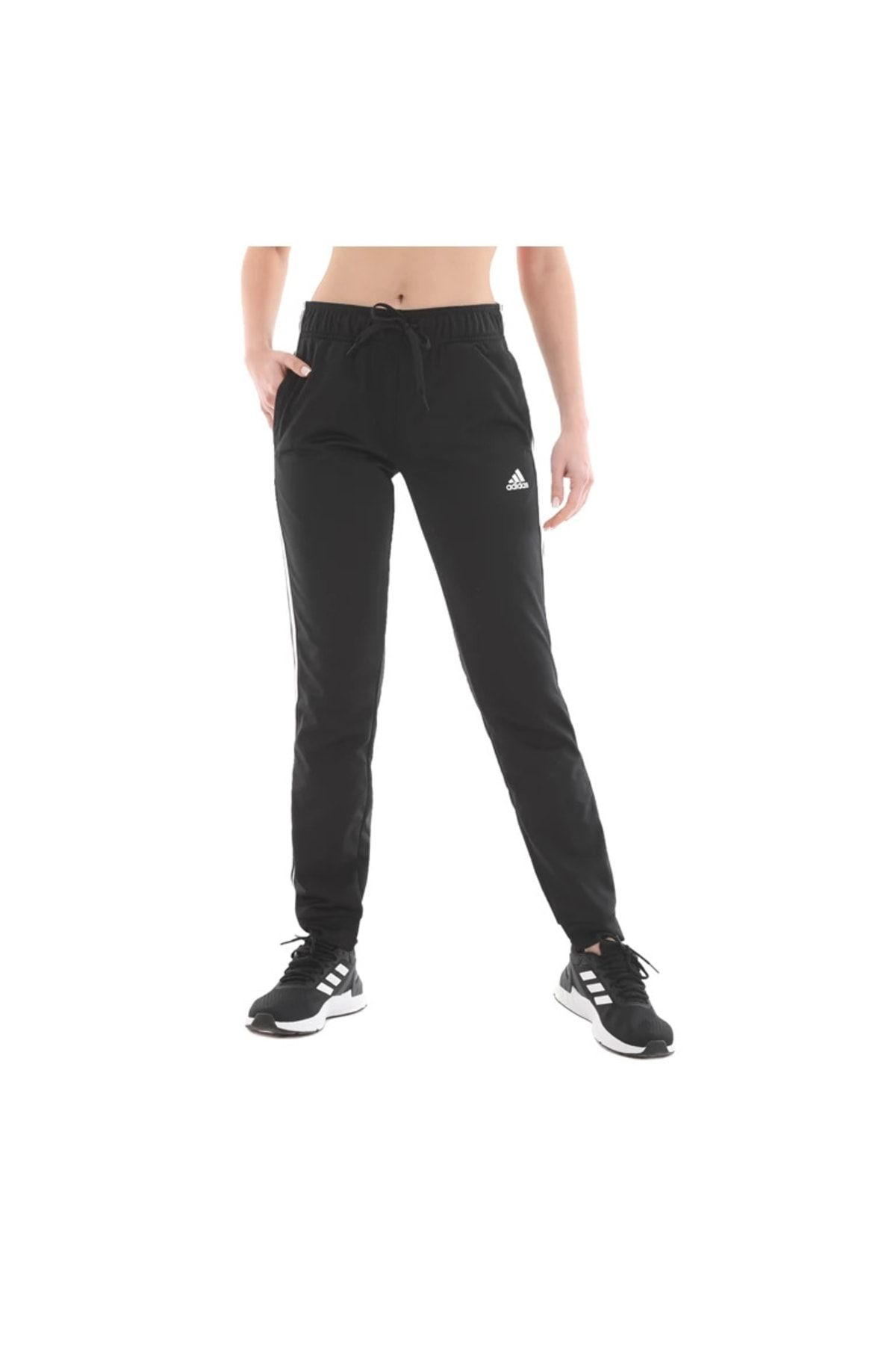Women's slim store fit adidas tracksuit