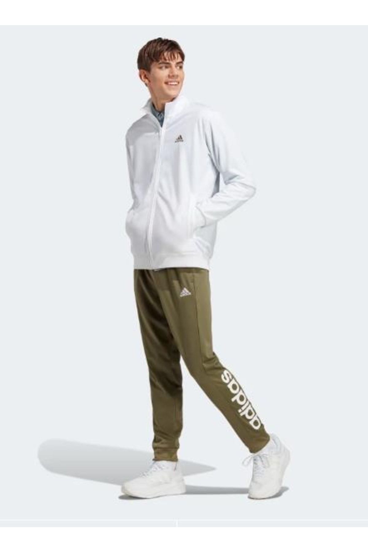 Tricot tracksuit sales