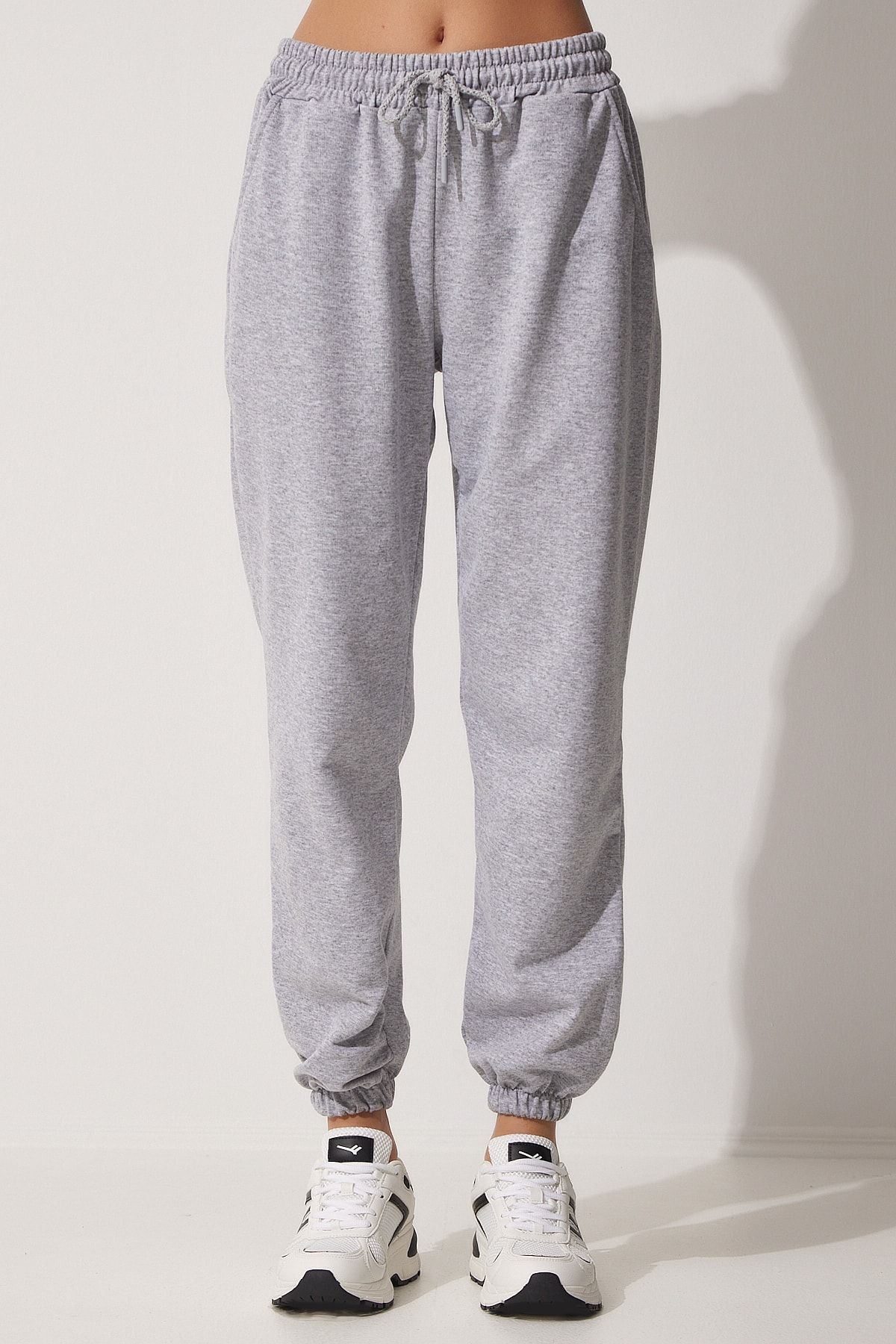 Grey sweatpants with elastic hot sale ankles