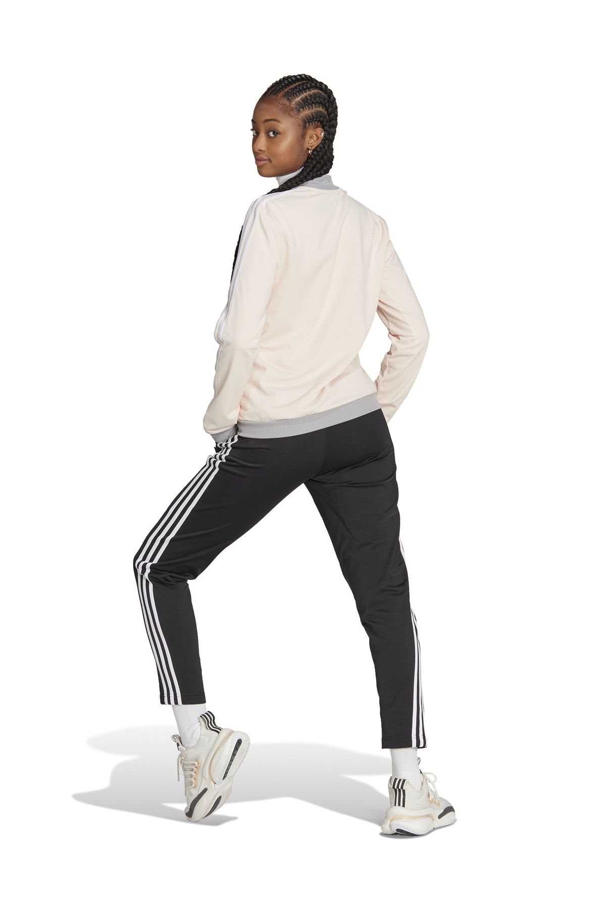 Adidas two piece online outfit