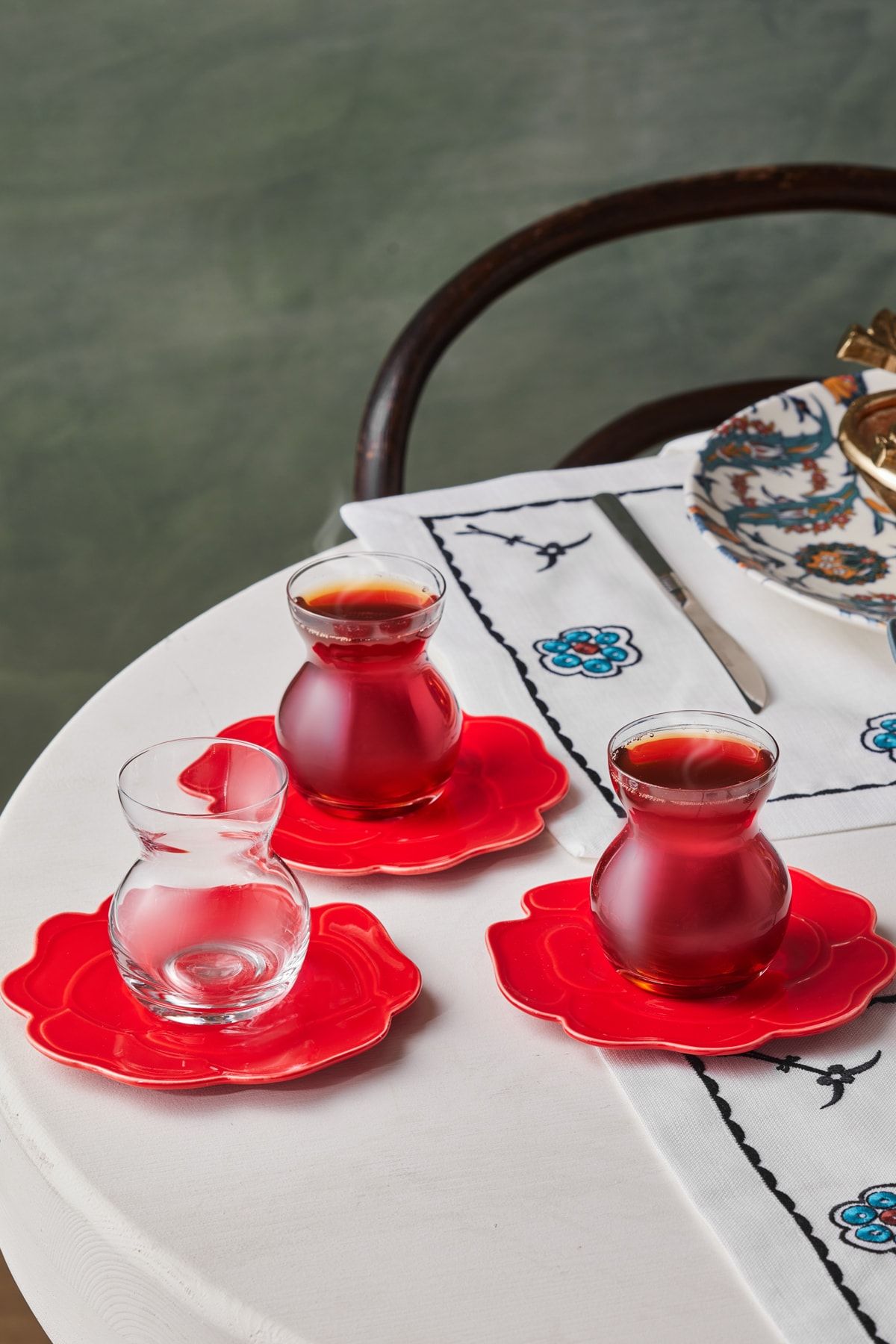 Glass tea cup and saucer on sale