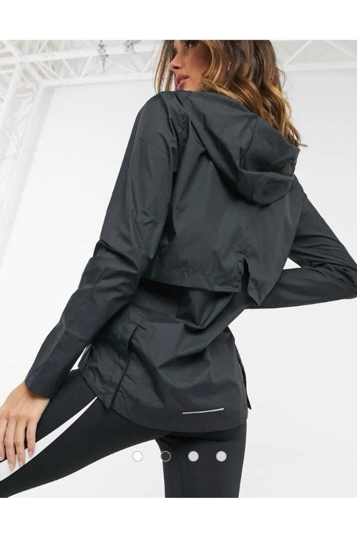 Nike sale store windbreaker