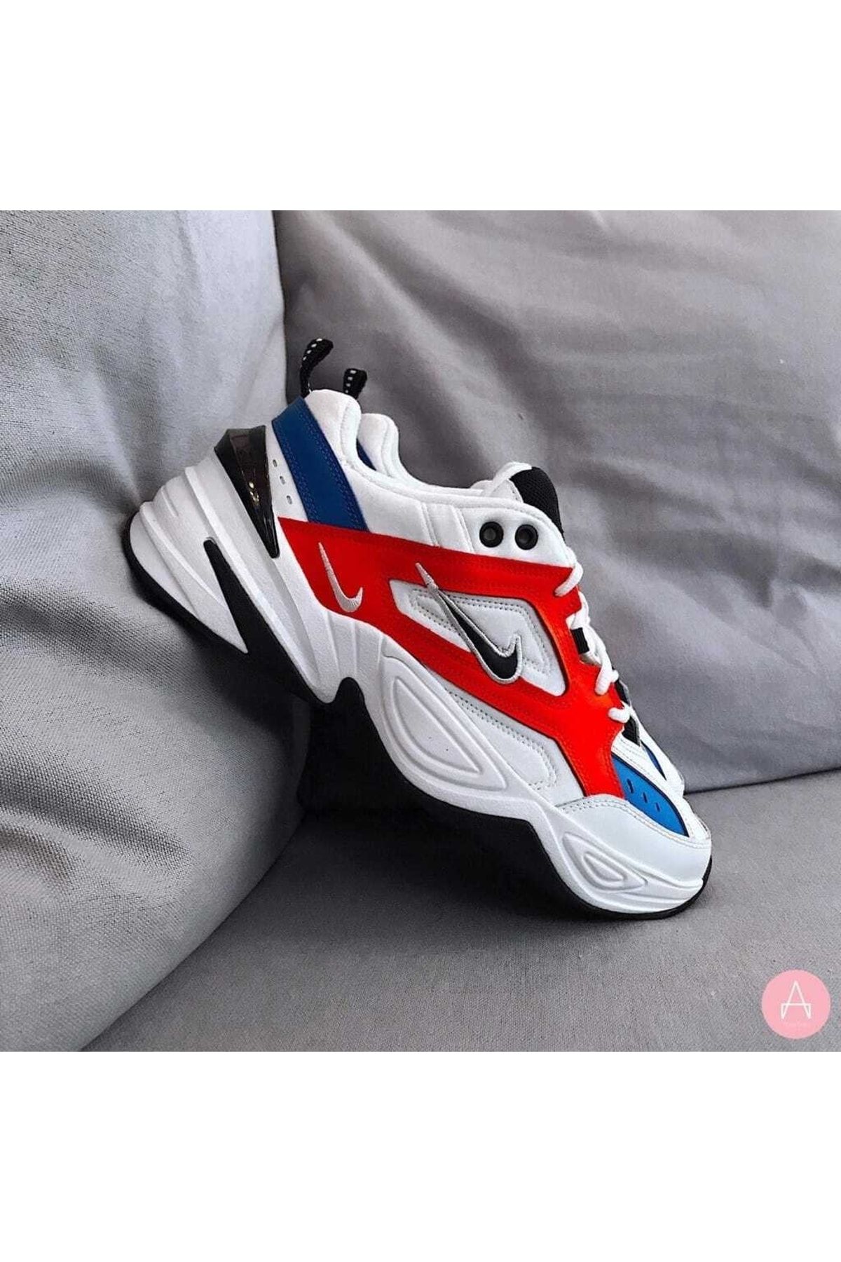 Nike tekno on sale white black orange