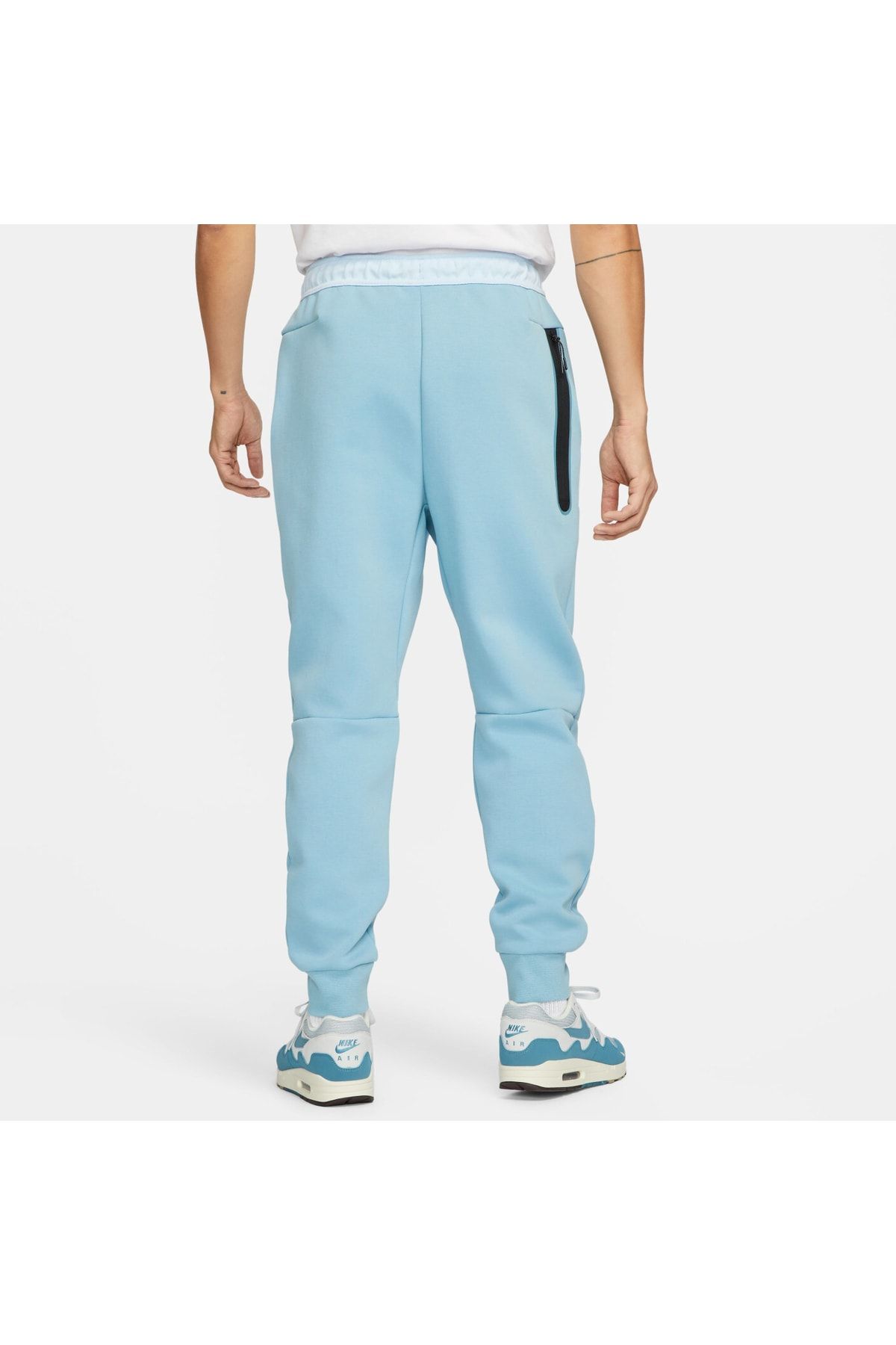 Nike joggers and store sweatpants