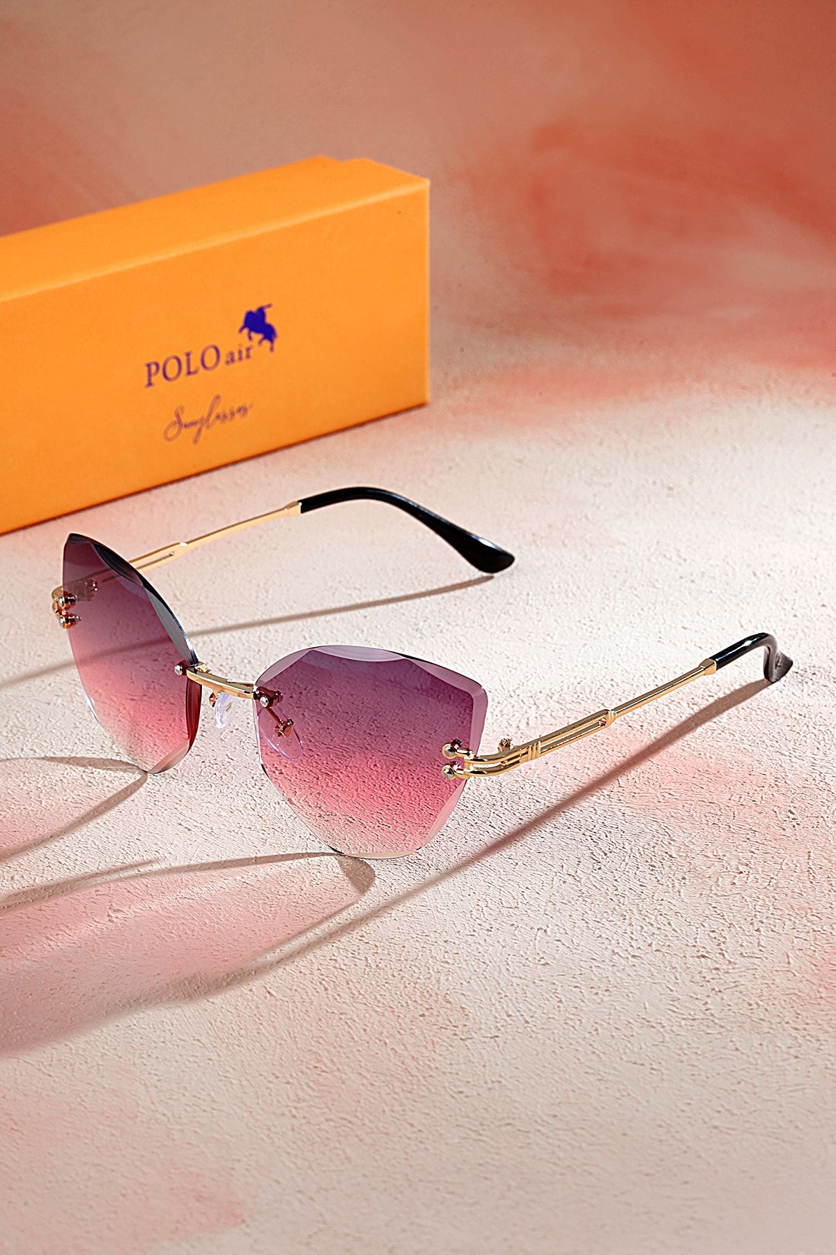 Pink glass sunglasses top