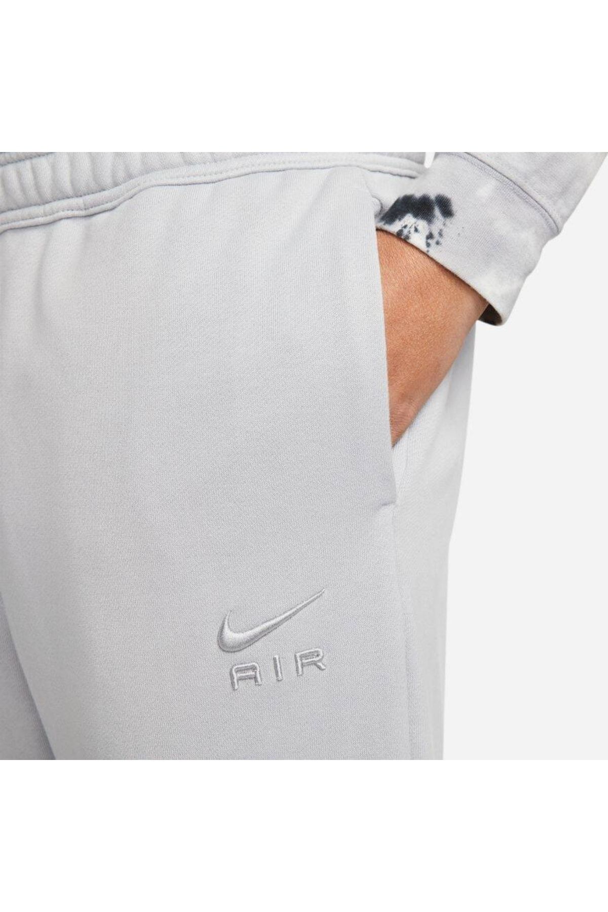 Nike foundation joggers grey top