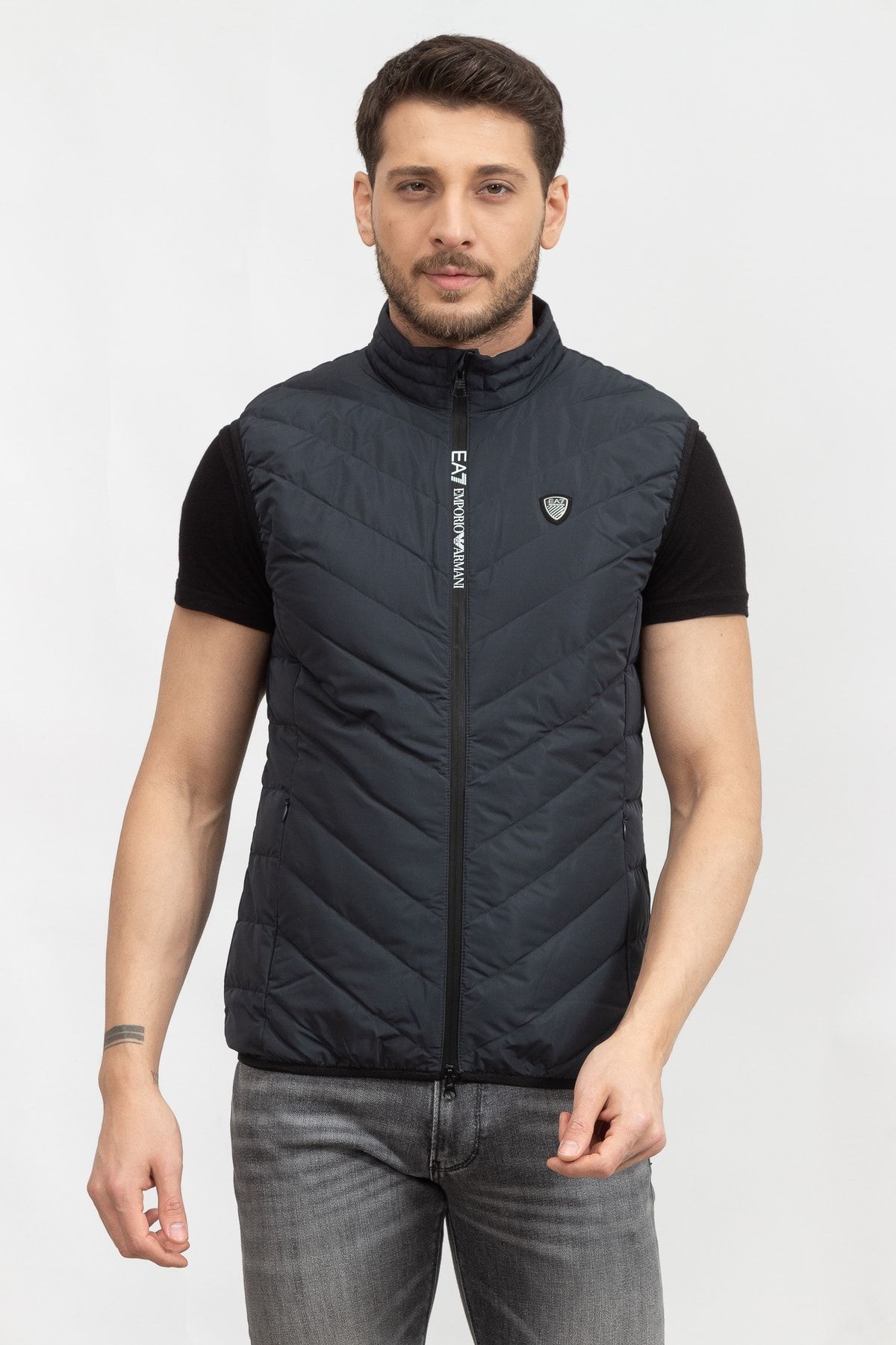 Ea7 vest sales