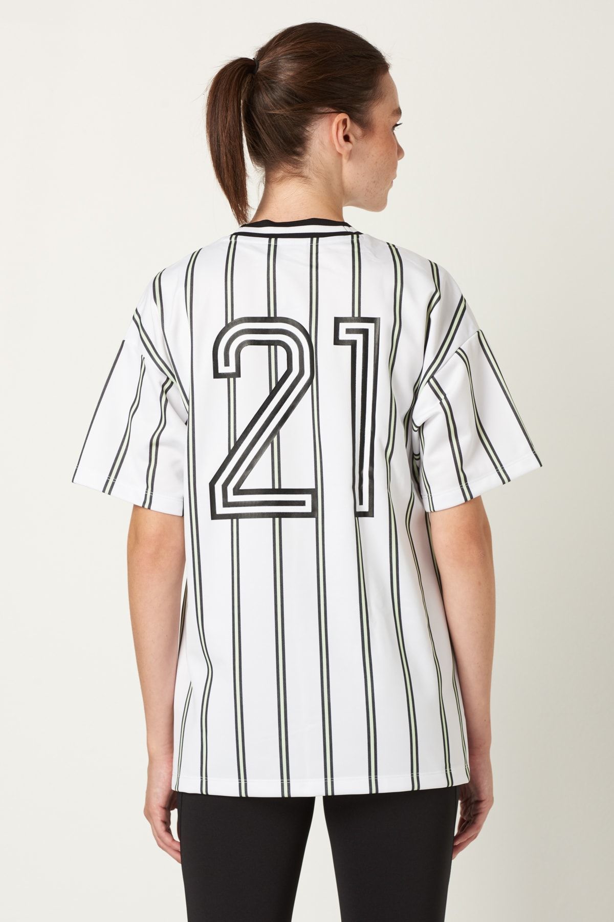 Adidas originals womens t shirt outlet
