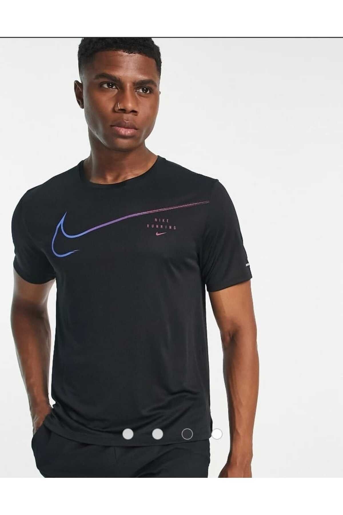Nike t shirt miler top
