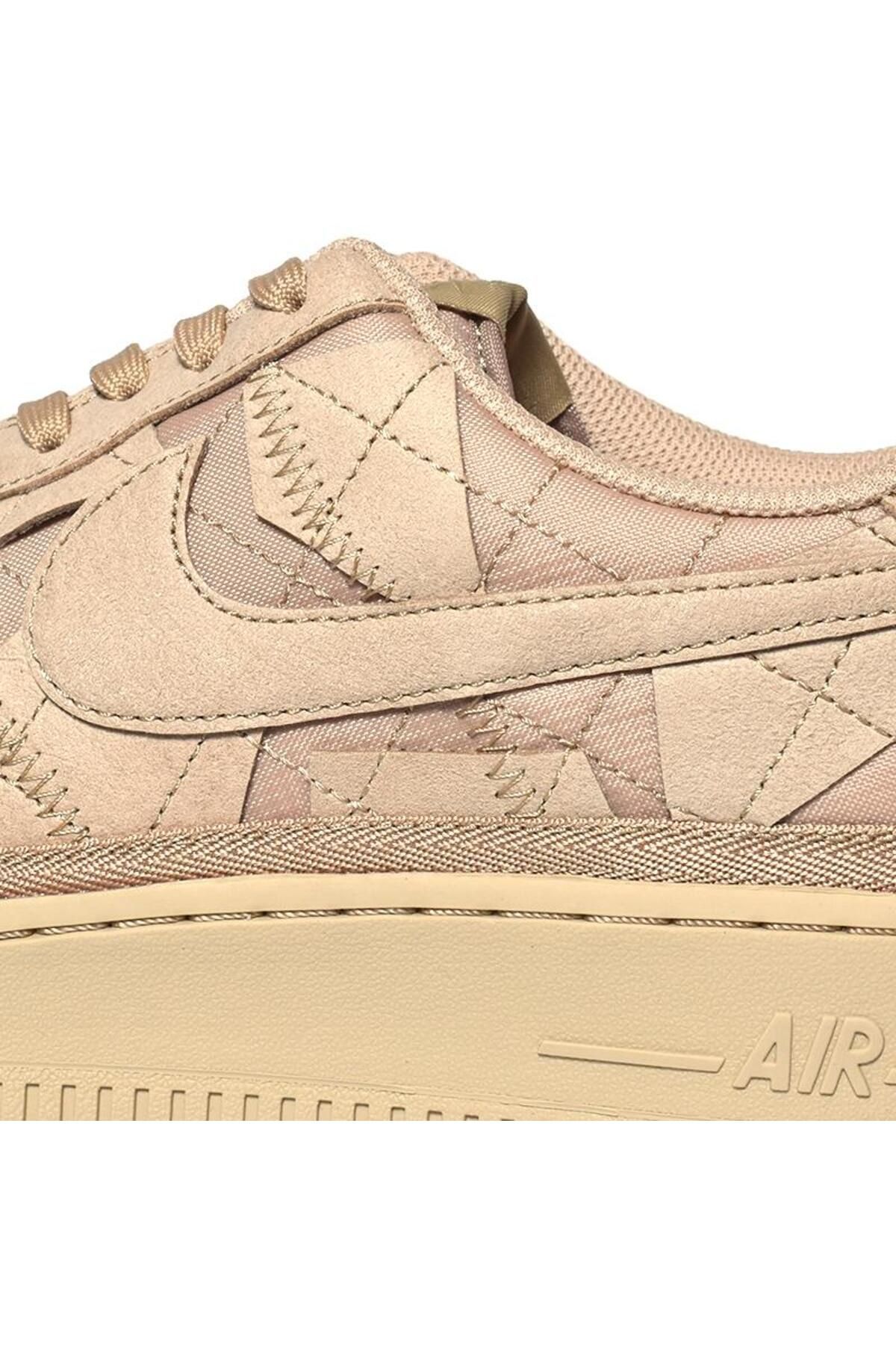 Nike heels Beige hotsell