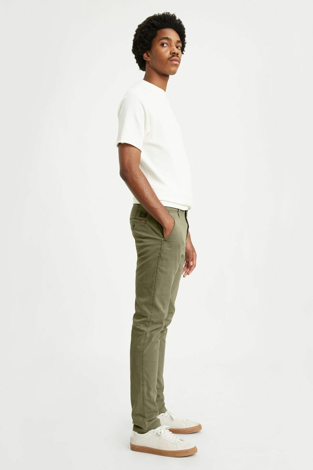 Levi's slim fit cargo pants best sale