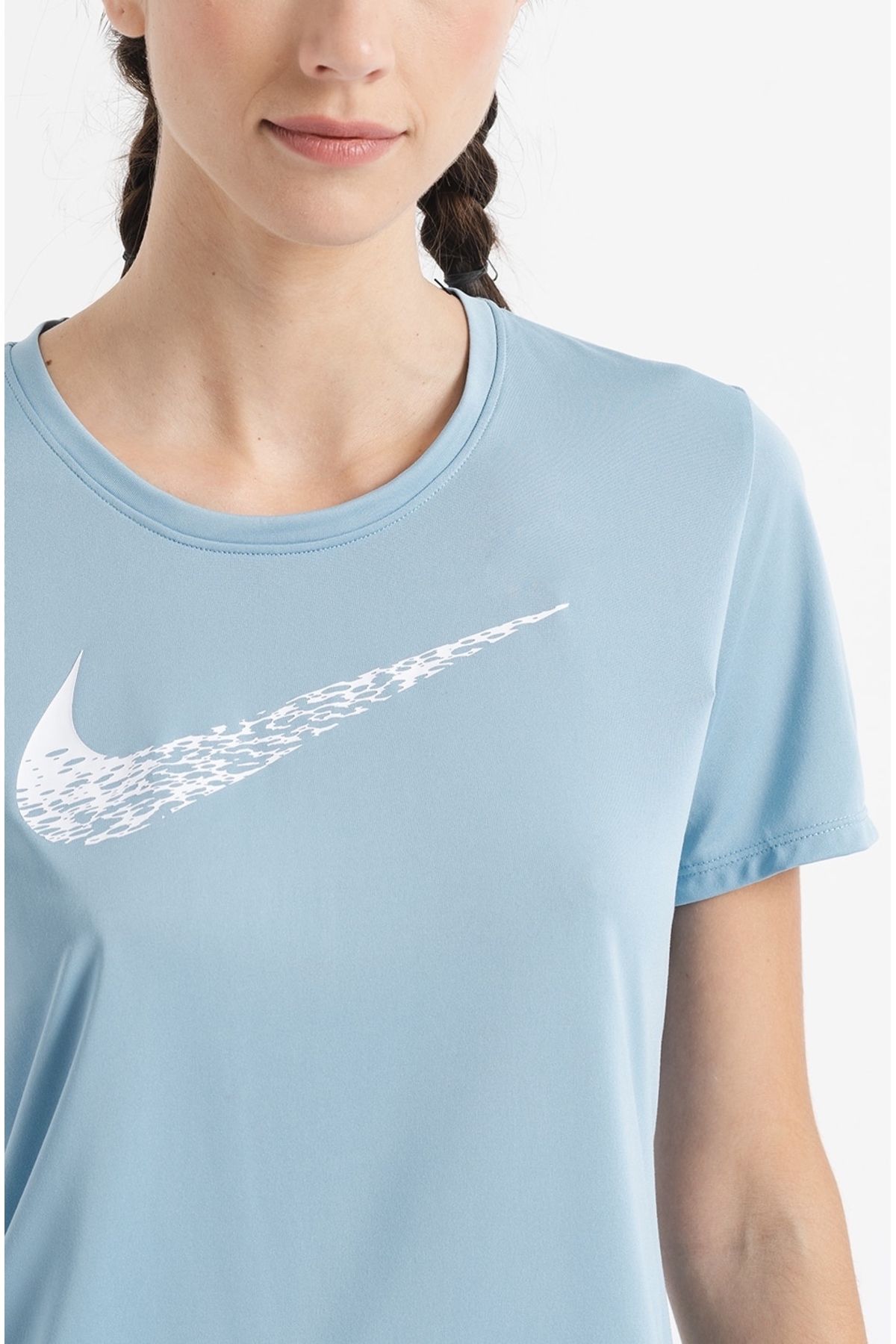 Light blue nike shop t shirt