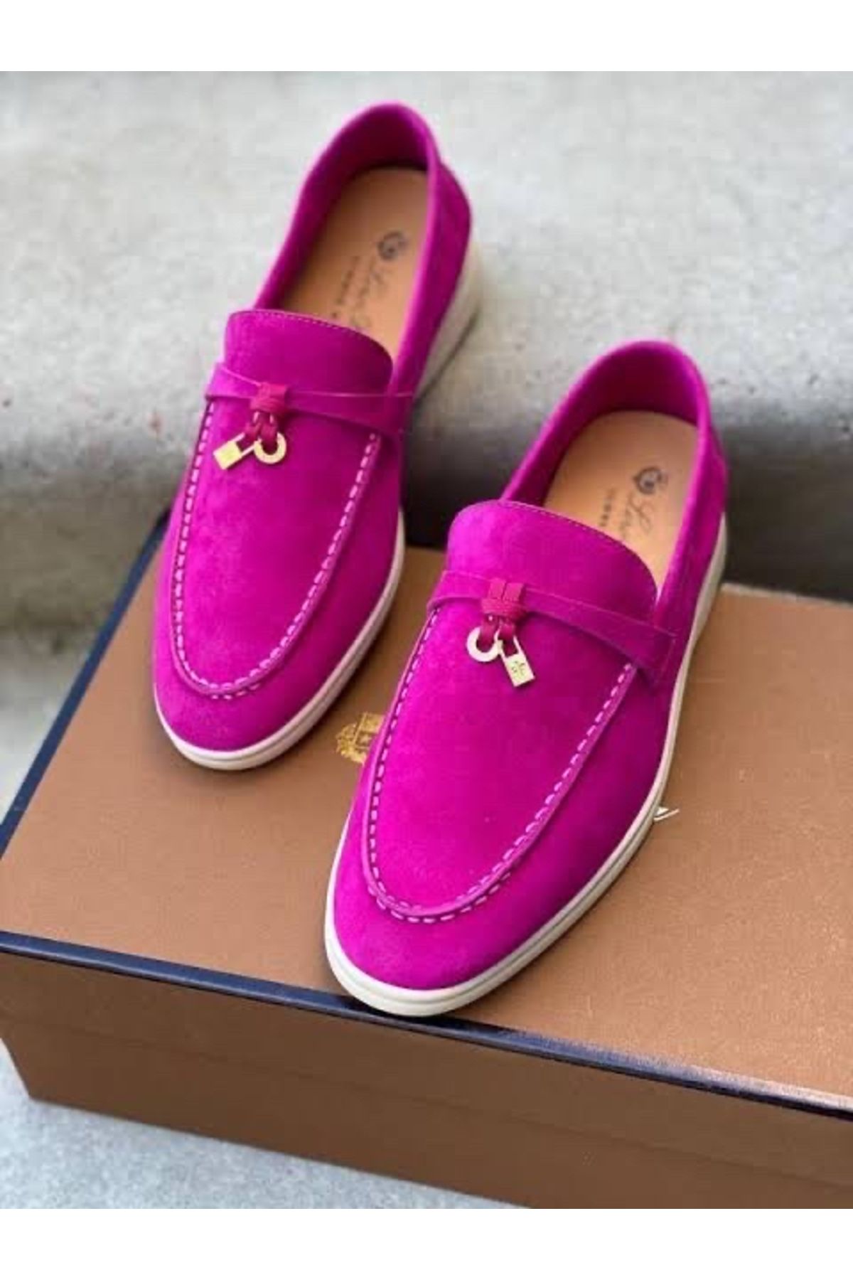 Pink flat dress shoes hotsell