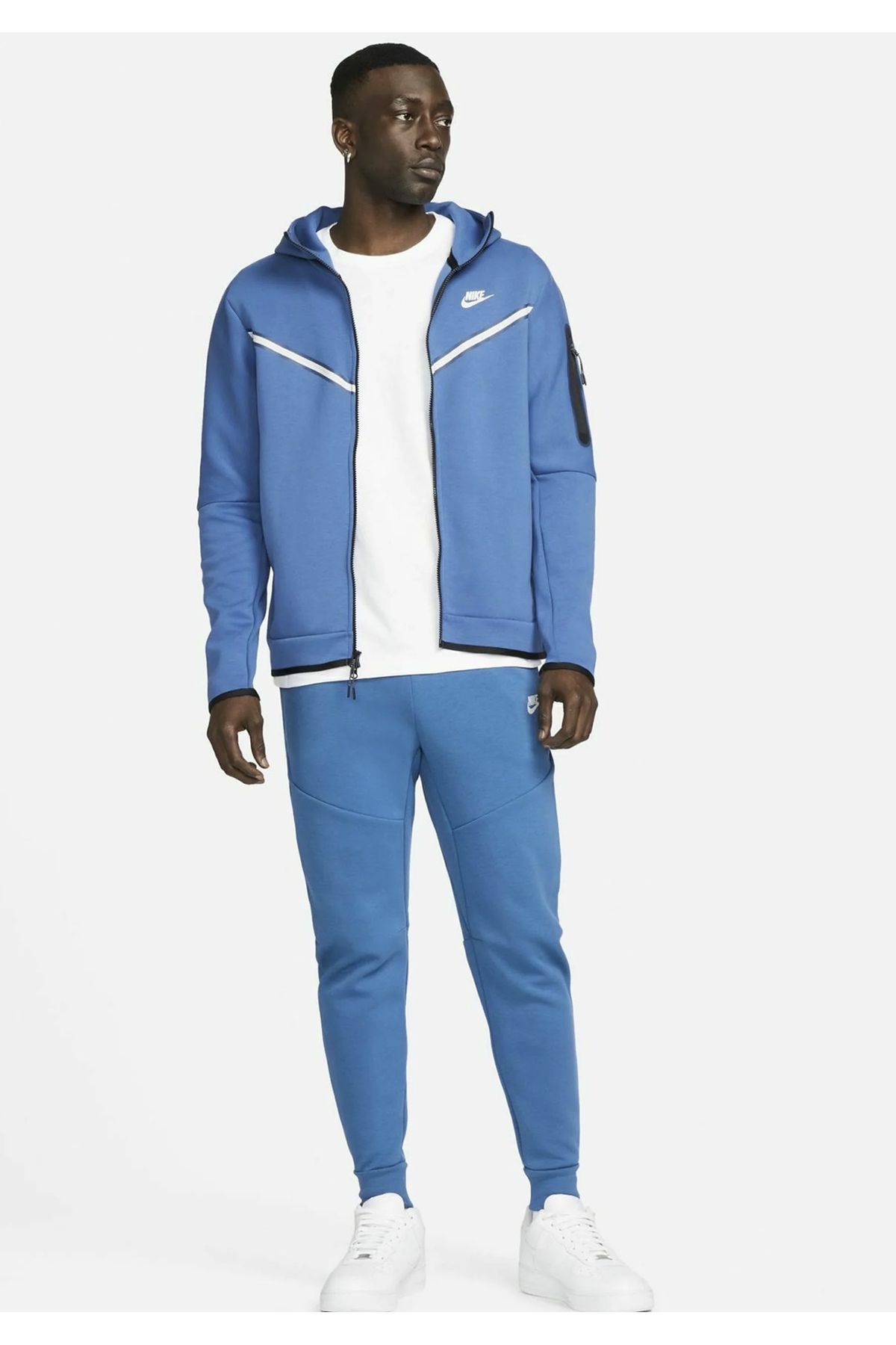Blue nike online tech sweatsuit