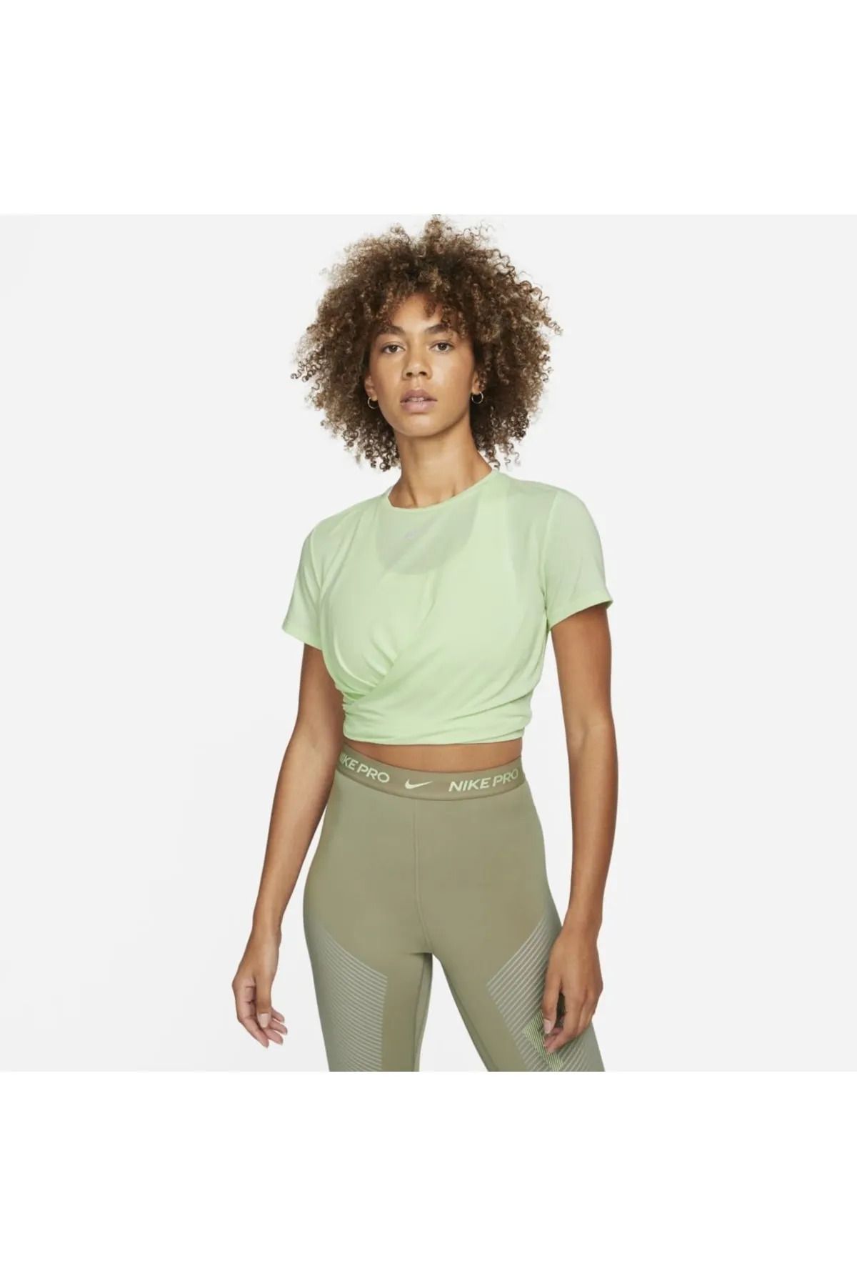 Nike Dri-FIT One Luxe Women's Long-Sleeve Cropped Top.