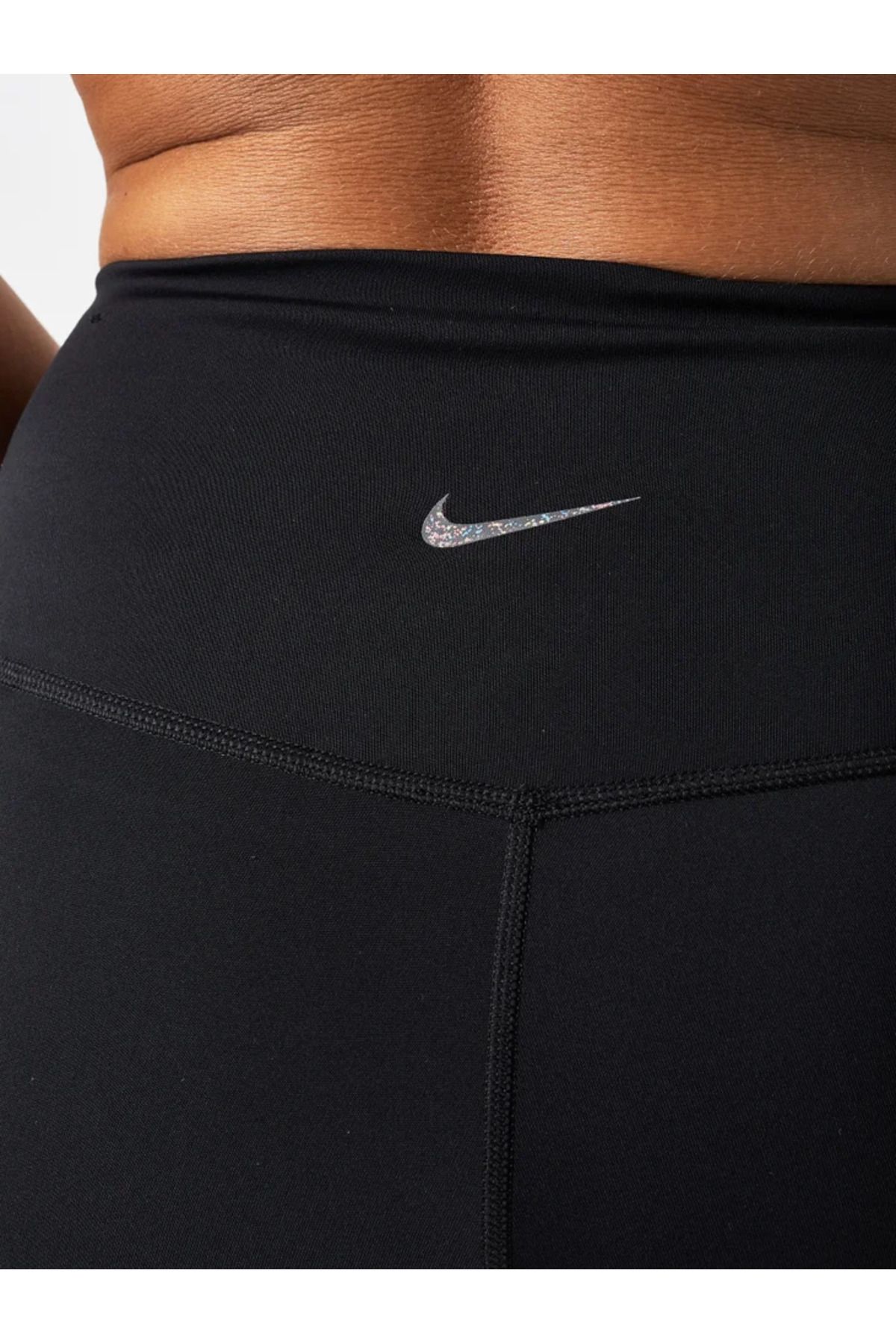 Nike Yoga Women's High-Waisted 7 Shorts