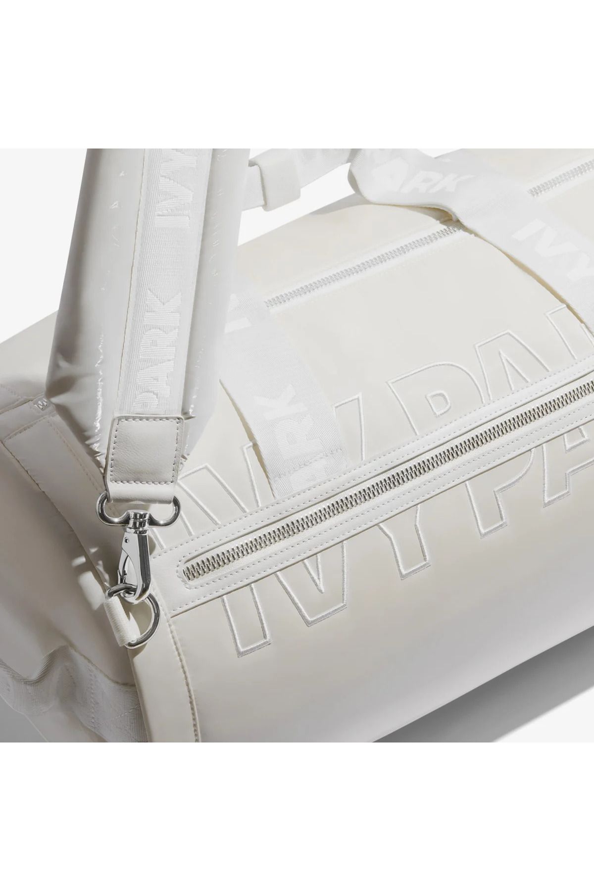 Ivy park sports bag outlet