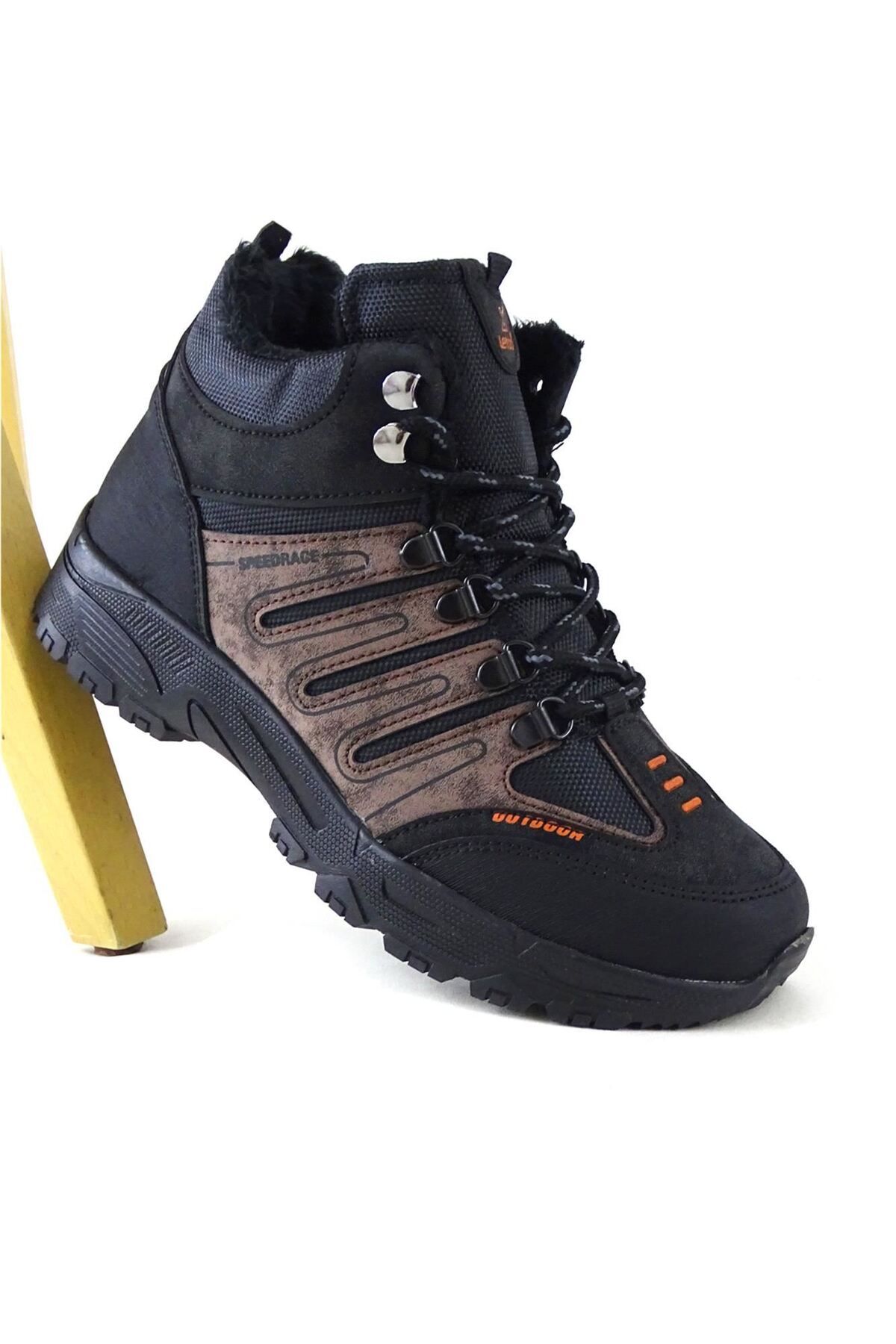 Very flat online boots