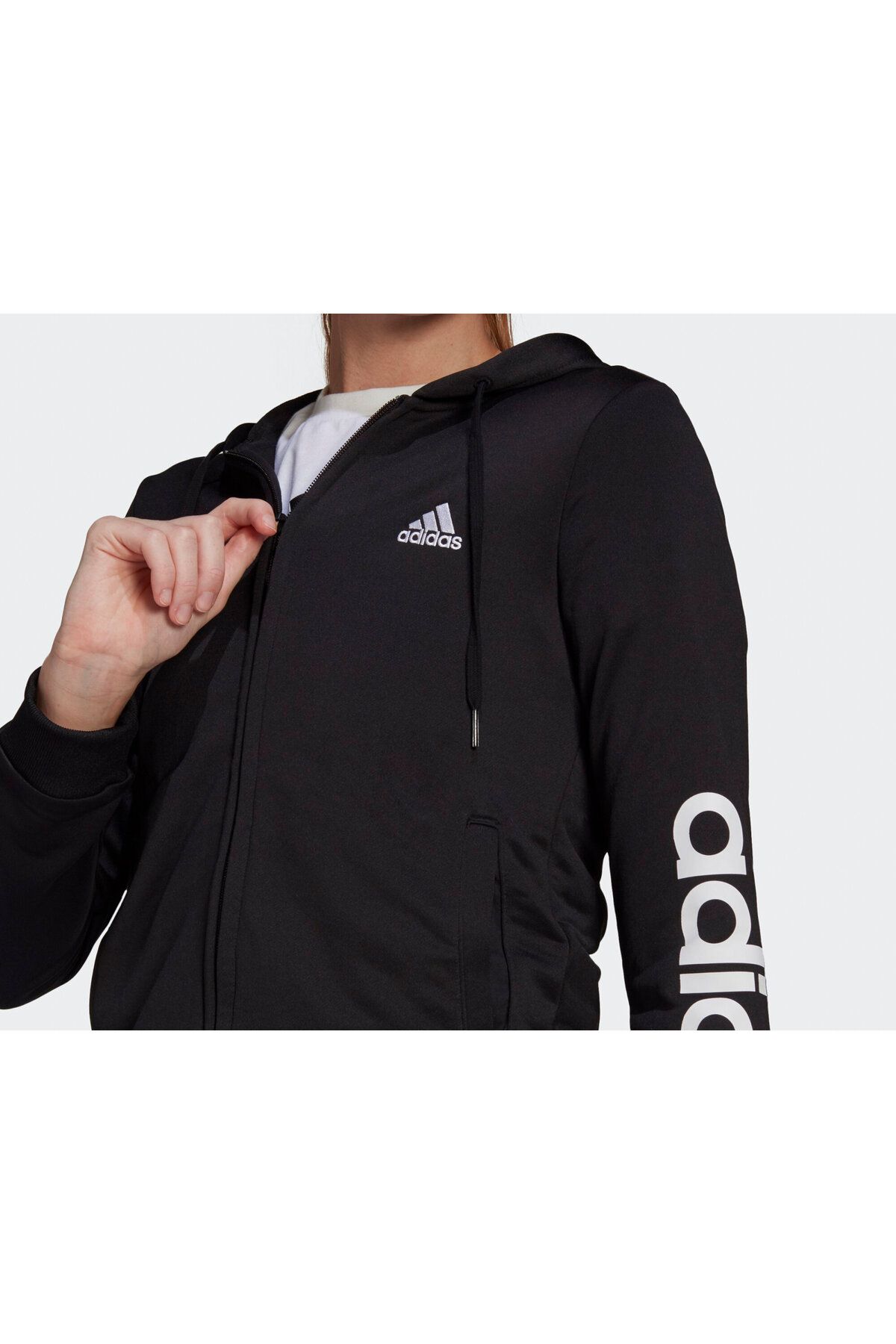 Adidas trainer tracksuit 2025