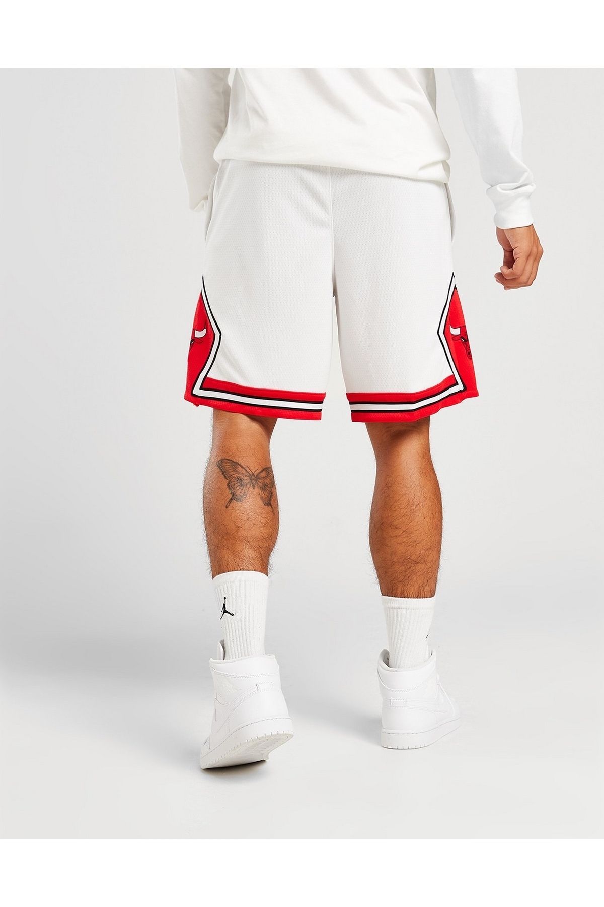 Bulls shorts deals white