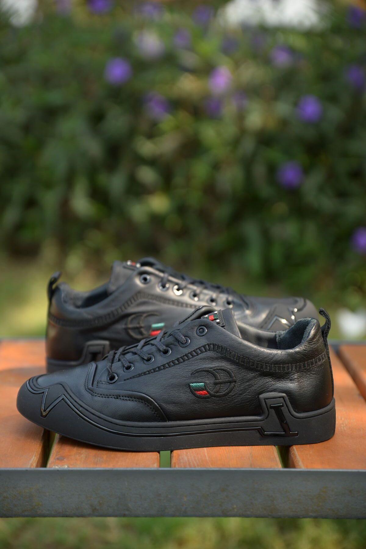 Casual sales shoes offer