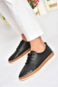 Fox Shoes-P555004703 Schwarze Schnür-Freizeitschuhe aus echtem Leder für Damen 1