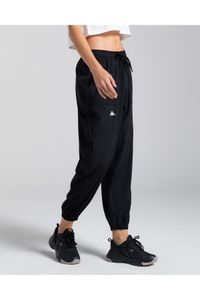 كابا-بدلة رياضية مريحة باللون الأسود للنساء من أوتينتيك ماون 4