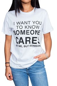 Kadın Beyaz Cares Yazılı T-shirt