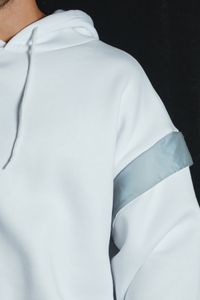 Trendyol Collection-Weißes, übergroßes/weit geschnittenes Kapuzen-Sweatshirt mit Reflektor und detailliertem Fleece innen TMNSS20SW0205 3